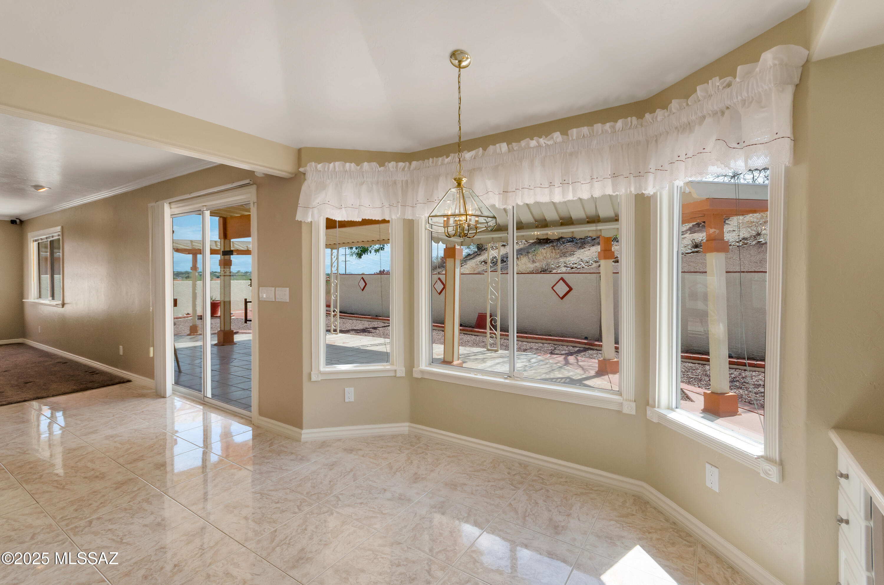 Oro Valley, Arizona, 85737, United States, 4 Bedrooms Bedrooms, ,3 BathroomsBathrooms,Residential,For Sale,1859925
