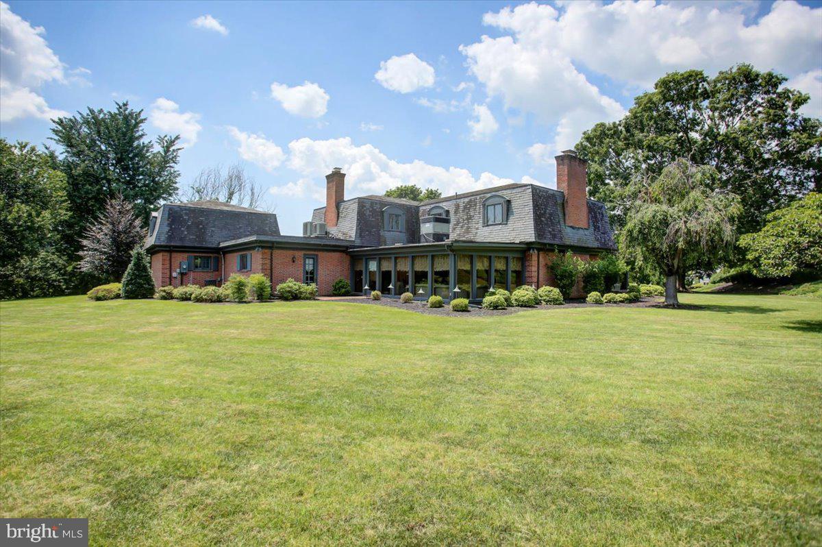 Waynesboro, Pennsylvania, 17268, United States, 4 Bedrooms Bedrooms, ,4 BathroomsBathrooms,Residential,For Sale,1731407