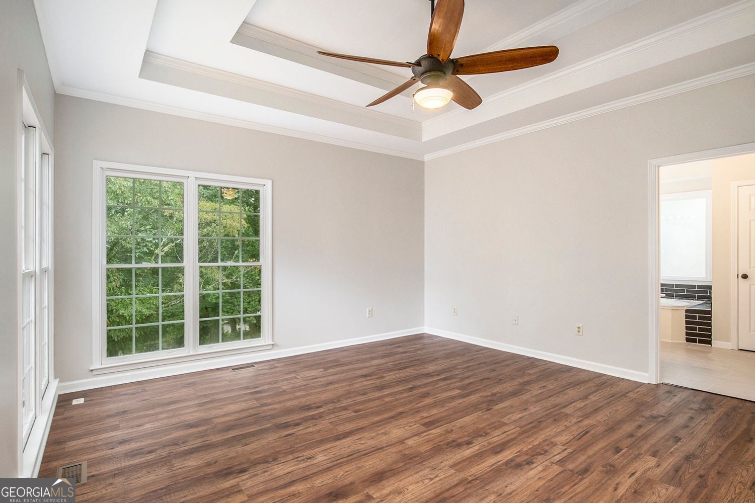Cumming, Georgia, 30041, United States, 4 Bedrooms Bedrooms, ,3 BathroomsBathrooms,Residential,For Sale,1909669