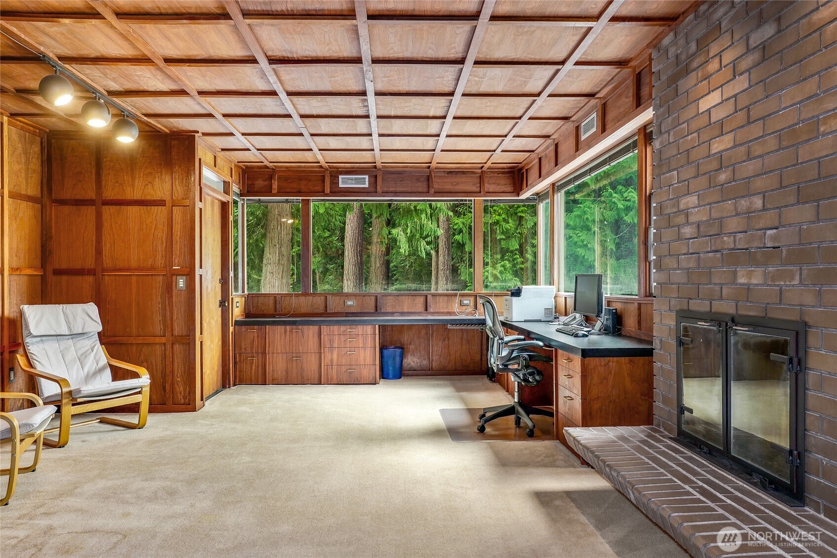 Renton, Washington, 98059, United States, 5 Bedrooms Bedrooms, ,4 BathroomsBathrooms,Residential,For Sale,1925920