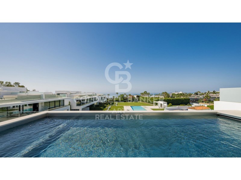 M?laga, Marbella, Nag?eles-Milla de Oro M?laga, Ma, Marbella, Andalusia, ES, 4 Bedrooms Bedrooms, ,4 BathroomsBathrooms,Residential,For Sale,M?laga, Marbella, Nag?eles-Milla de Oro M?laga, Ma,1647020
