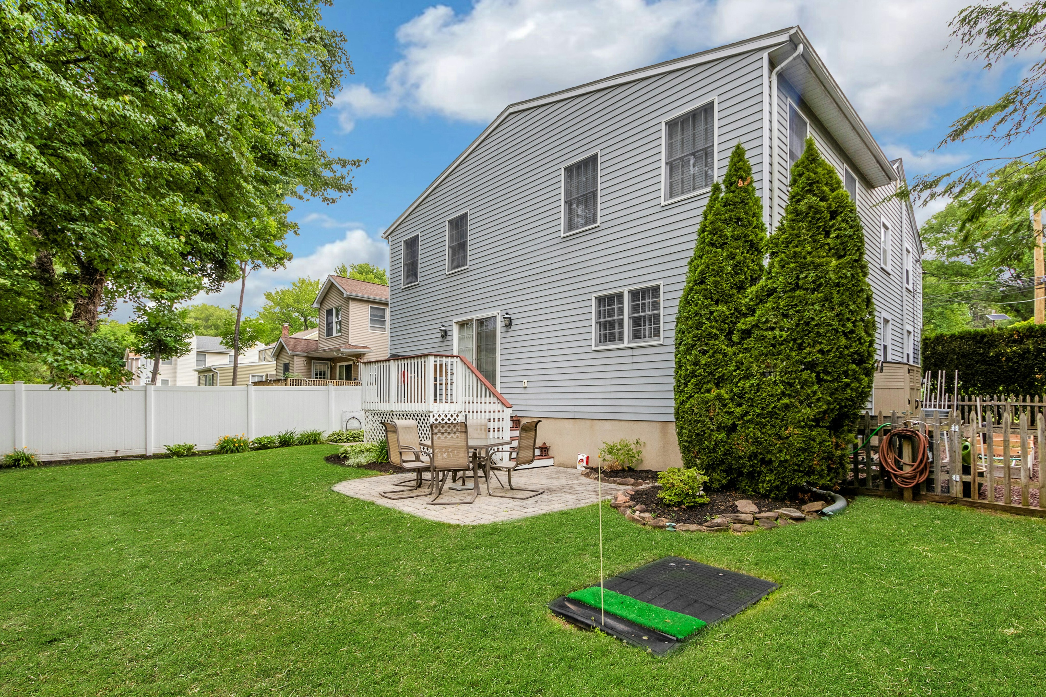  15 Colonial Road, Tenafly, NJ 07670 - 物件實景
