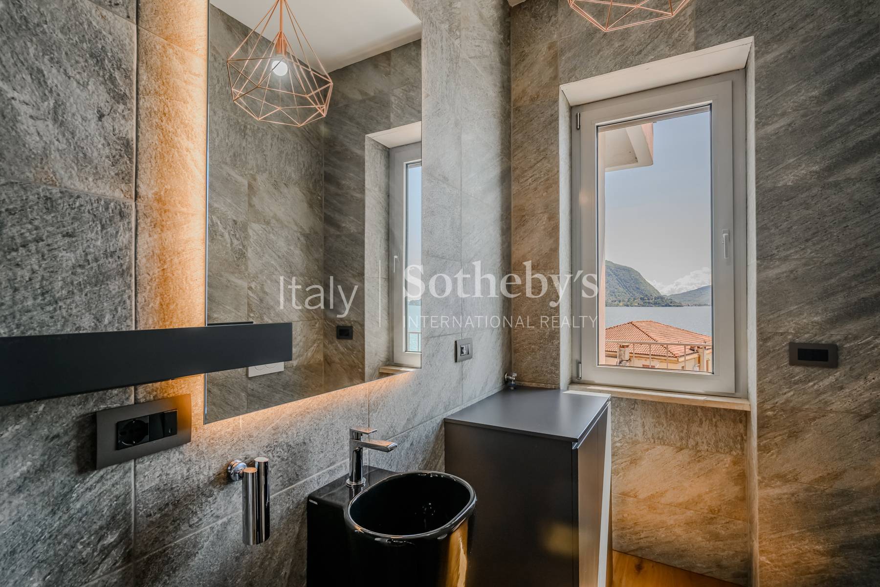  Penthouse with breathtaking views over the Lake Maggiore - 物件實景