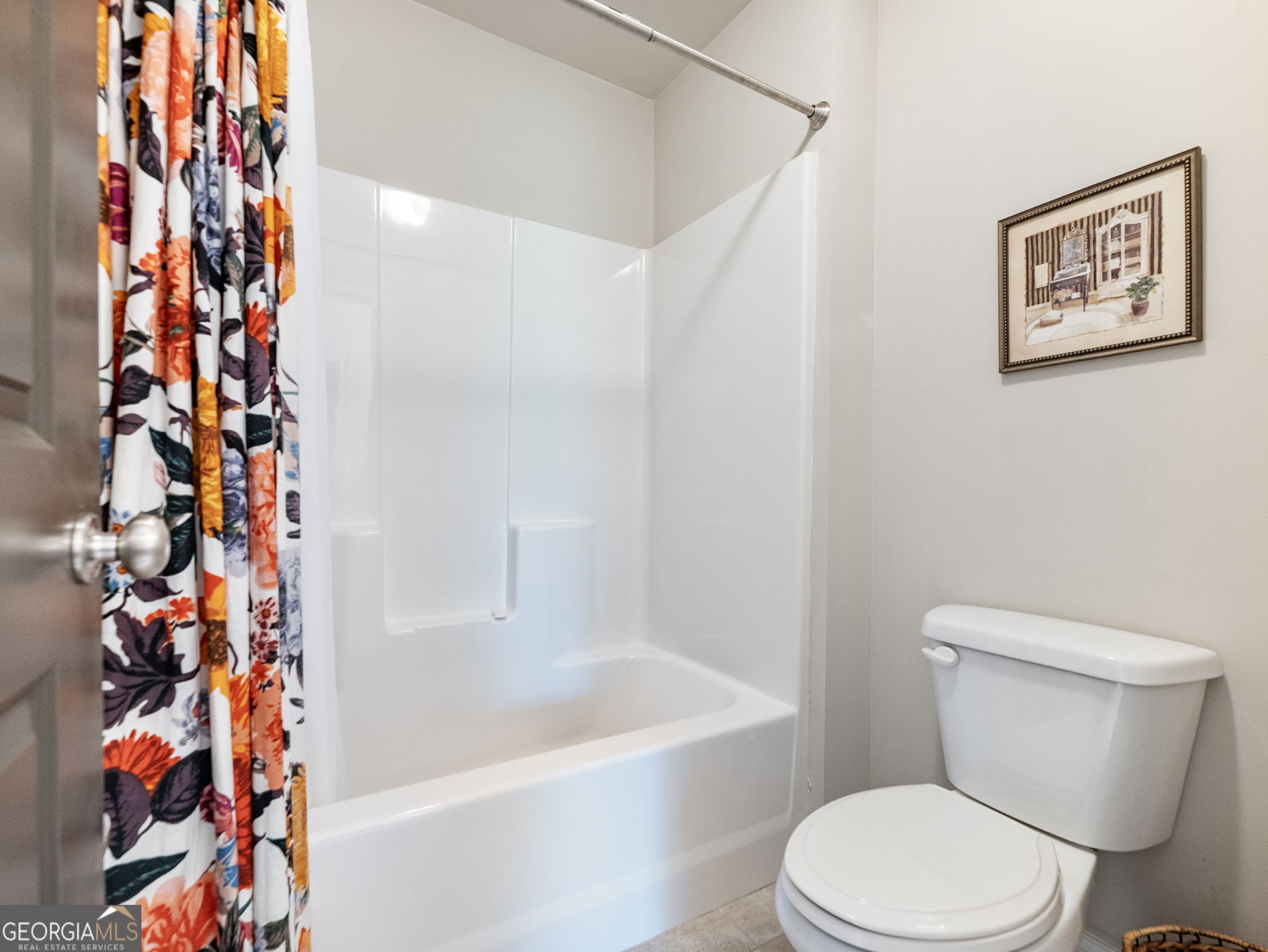 Hoschton, Georgia, 30548, United States, 5 Bedrooms Bedrooms, ,3 BathroomsBathrooms,Residential,For Sale,1986295