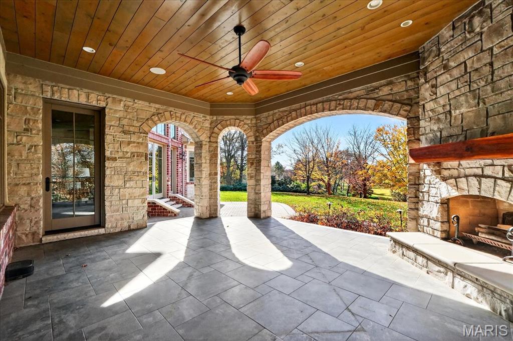 Town and Country, Missouri, 63141, United States, 6 Bedrooms Bedrooms, ,7 BathroomsBathrooms,Residential,For Sale,1992956