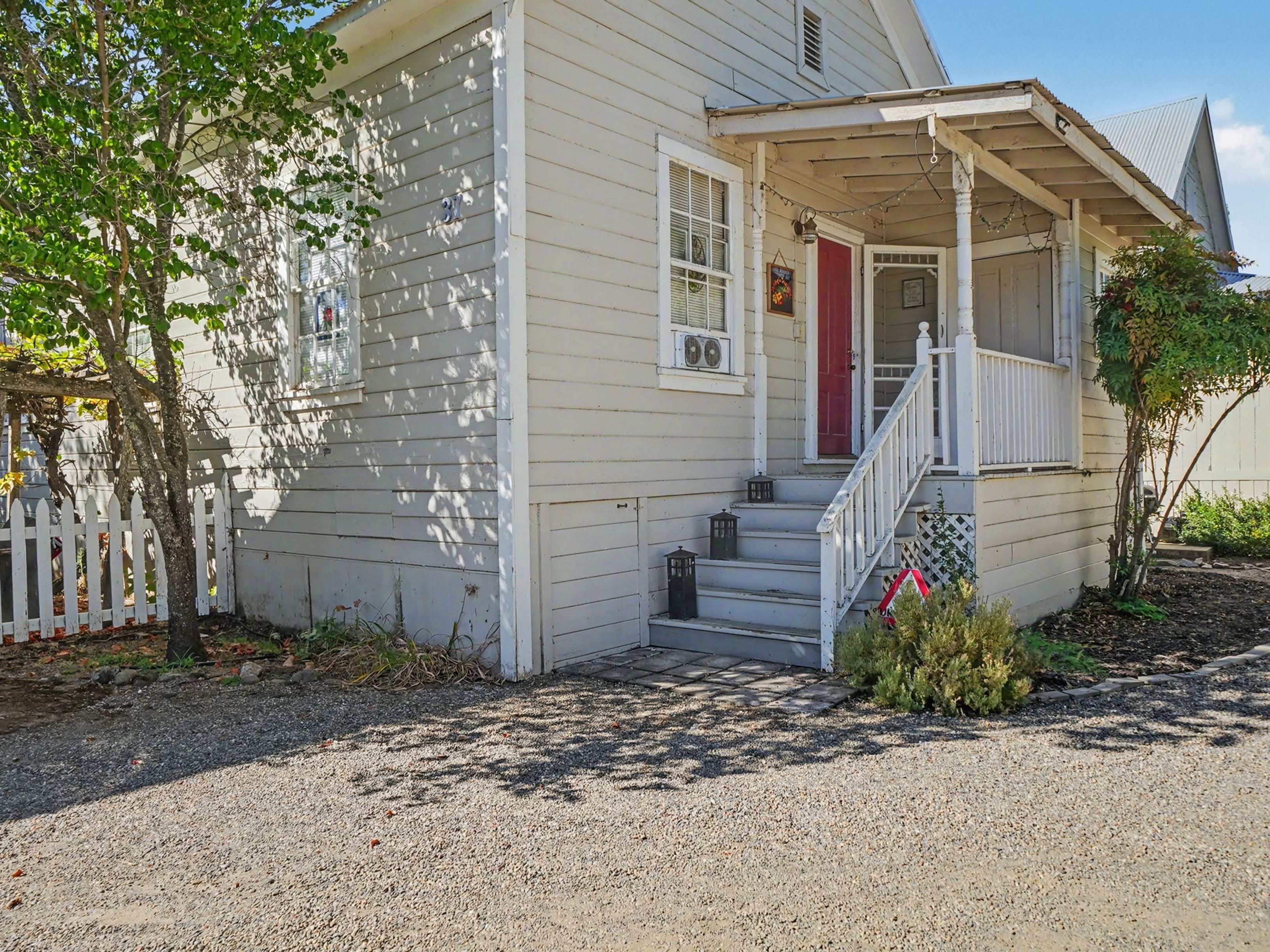  Historic Downtown Sutter Creek Residential Portfolio with Creek Frontage - 物件實景
