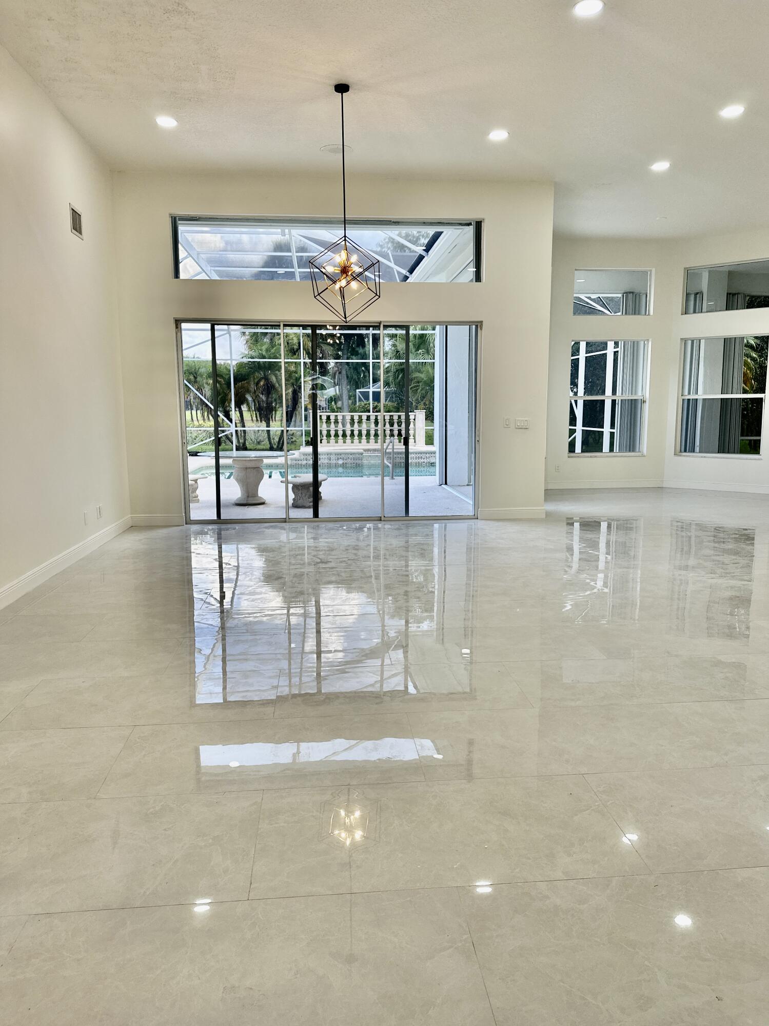 Jupiter, Florida, 33458, United States, 4 Bedrooms Bedrooms, ,3 BathroomsBathrooms,Residential,For Sale,1907455