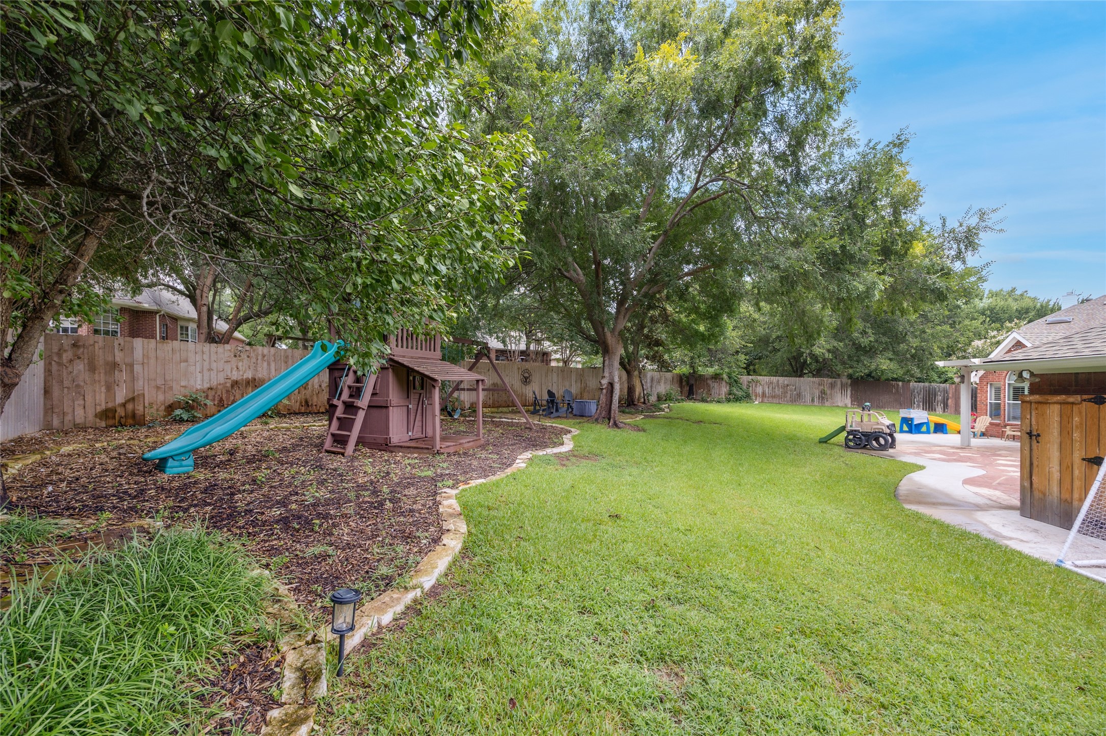 Southlake, Texas, 76092, United States, 4 Bedrooms Bedrooms, ,3 BathroomsBathrooms,Residential,For Sale,1895470