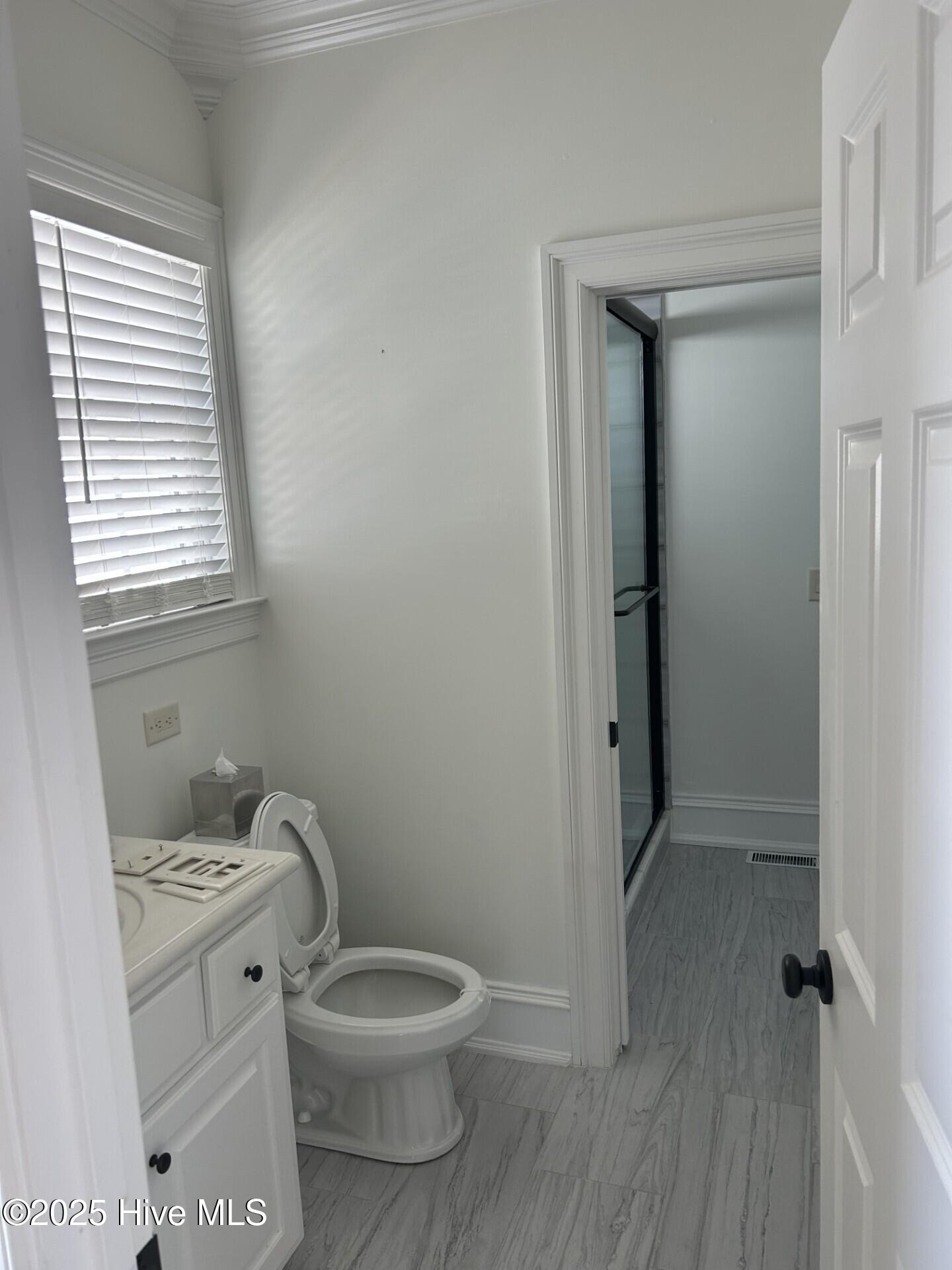 Newport, North Carolina, 28570, United States, 5 Bedrooms Bedrooms, ,7 BathroomsBathrooms,Residential,For Sale,1856837