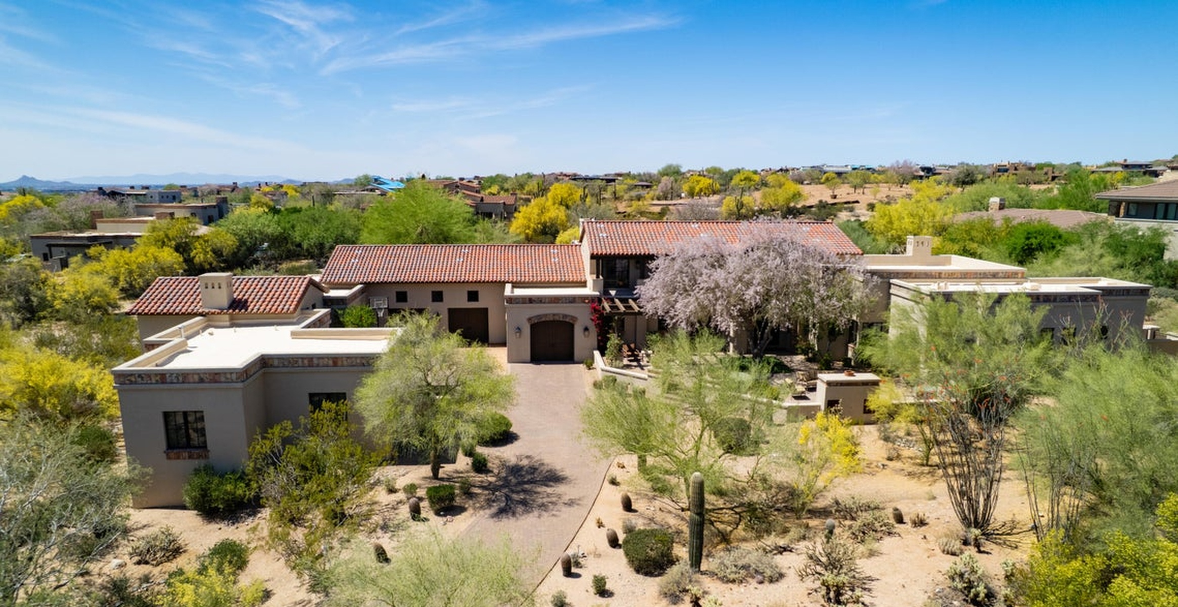  9820 E Thompson Peak Pkwy #824  Scottsdale, AZ - 物件實景