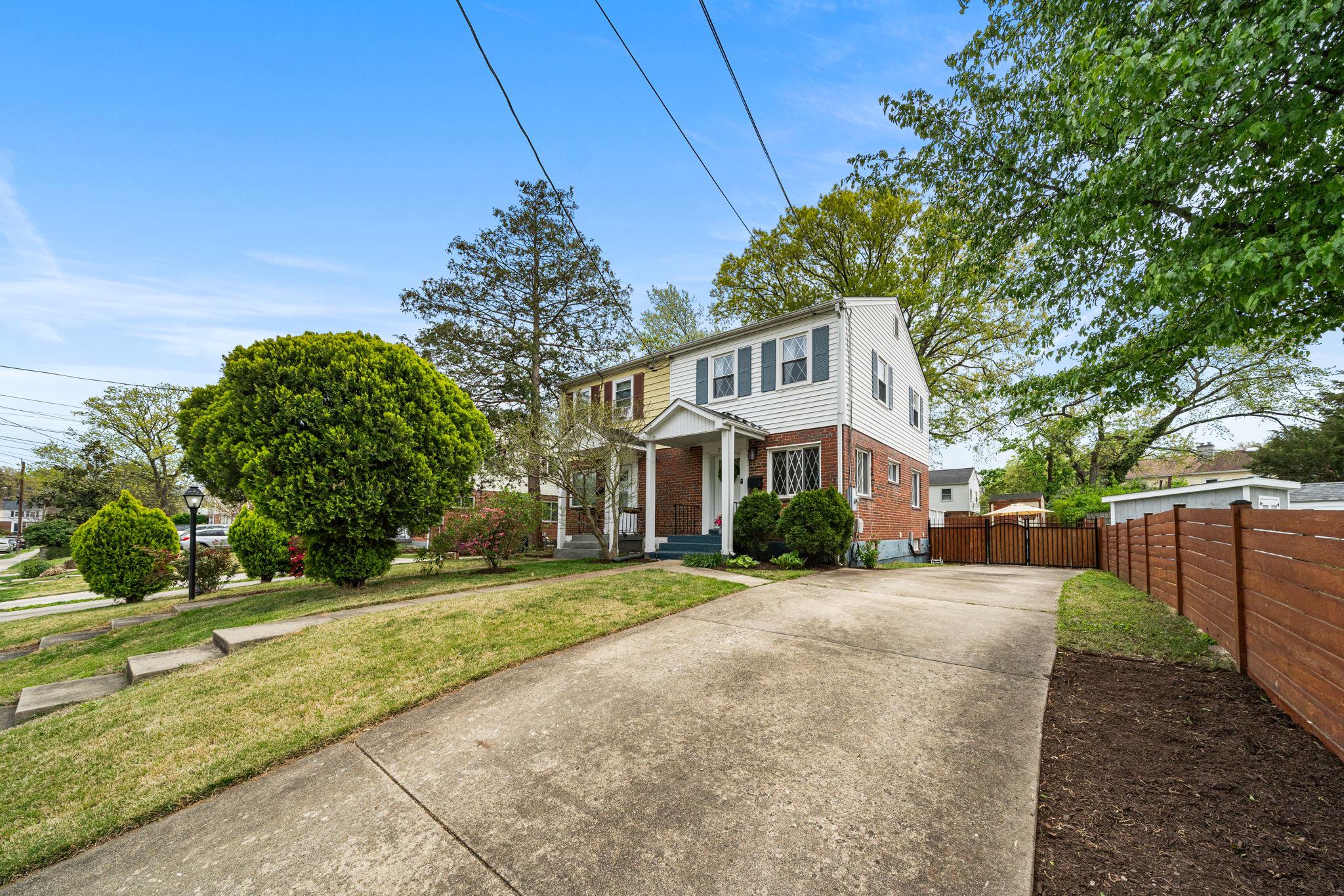  2253 Roanoke Drive, Alexandria, VA, 22307 - 物件實景