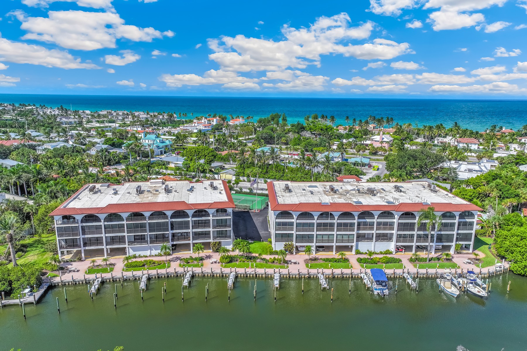  950 Palm Avenue Unit #304 - 物件實景