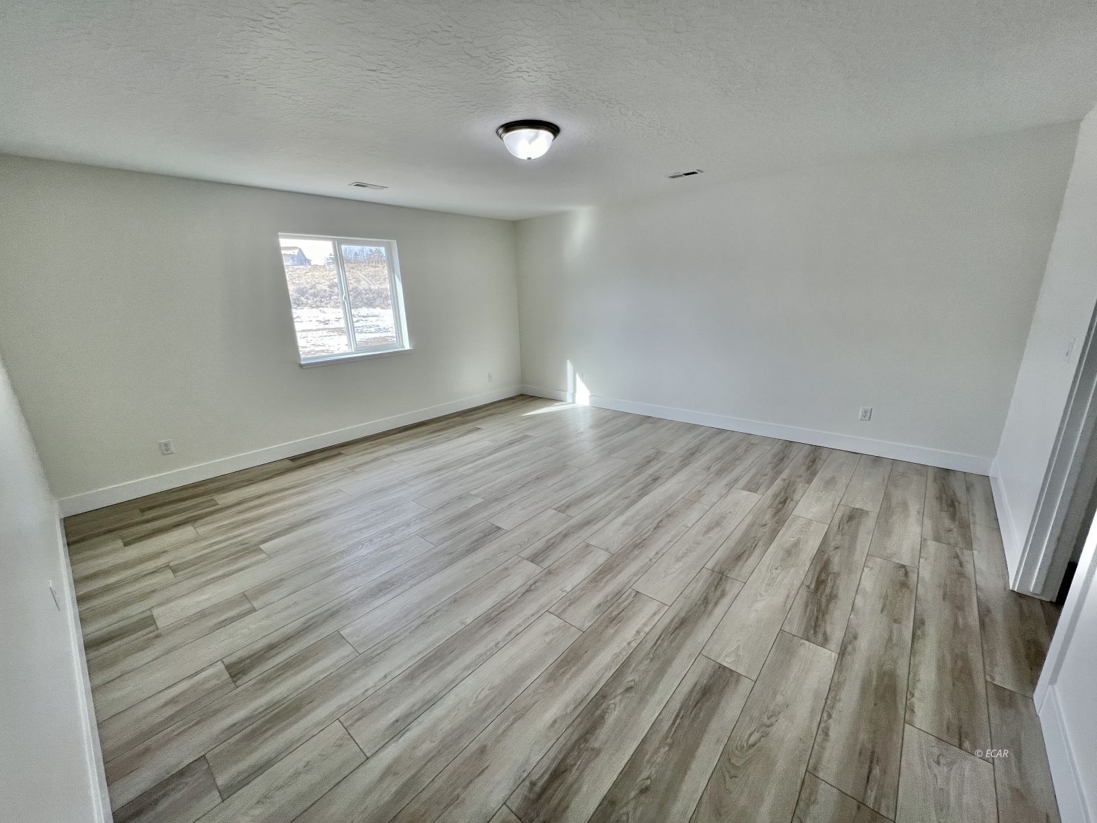 Elko, Nevada, 89801, United States, 4 Bedrooms Bedrooms, ,2 BathroomsBathrooms,Residential,For Sale,1754808