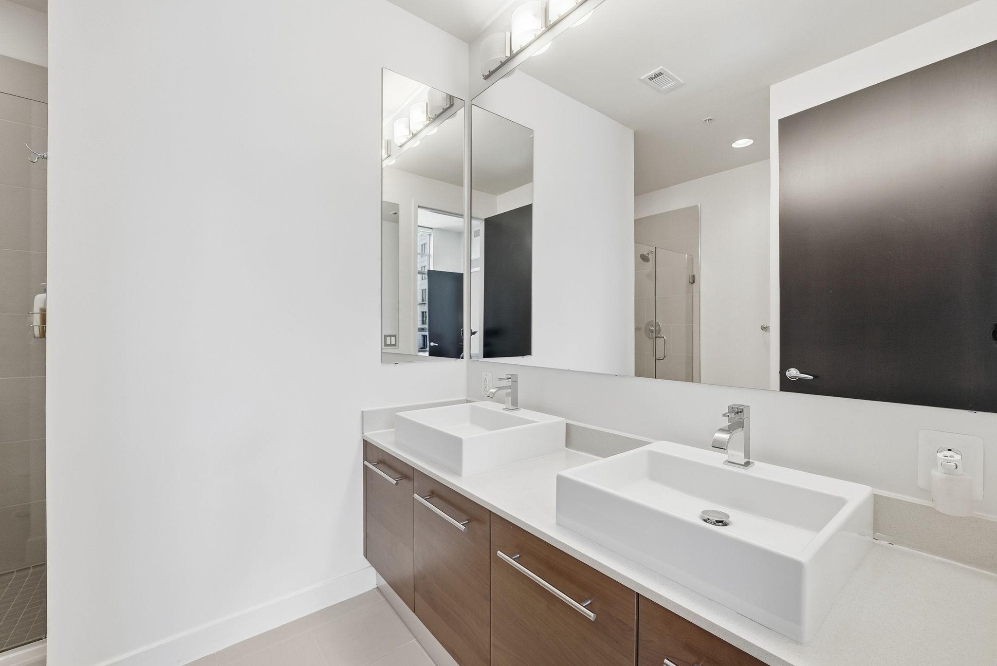  12025 New Dominion Parkway, Reston, VA, 20190 - 物件實景