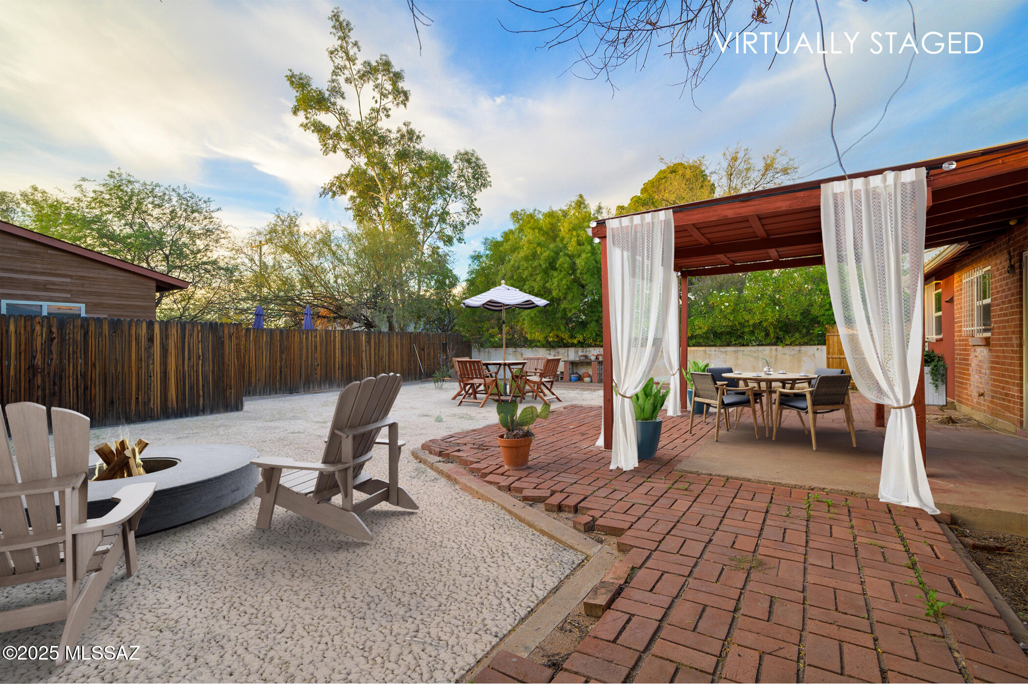 Tucson, Arizona, 85716, United States, 4 Bedrooms Bedrooms, ,4 BathroomsBathrooms,Residential,For Sale,1994782