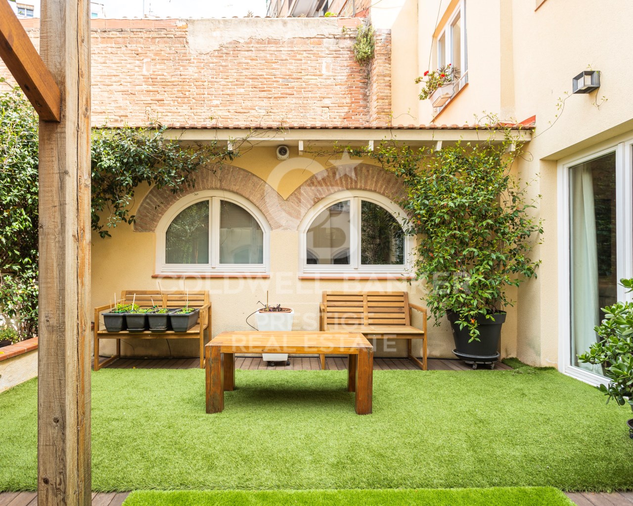 Barcelona, Catalonia, ES, 4 Bedrooms Bedrooms, ,3 BathroomsBathrooms,Residential,For Sale,1795299