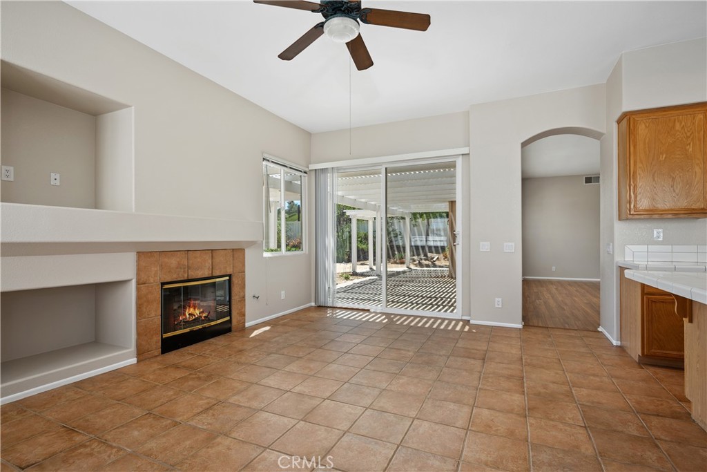 Murrieta, California, 92562, United States, 4 Bedrooms Bedrooms, ,3 BathroomsBathrooms,Residential,For Sale,1891576