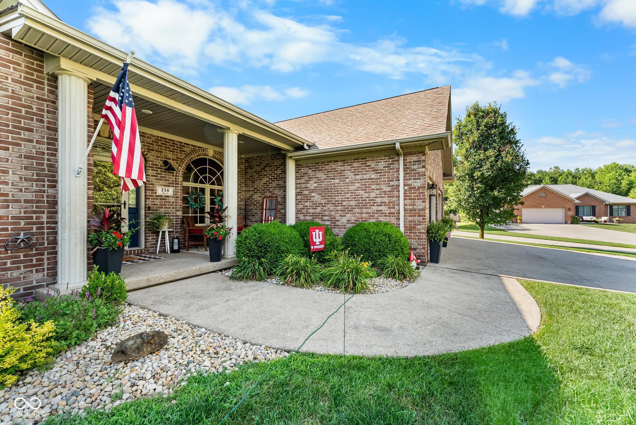 Chase Ct, Seymour, IN 47274