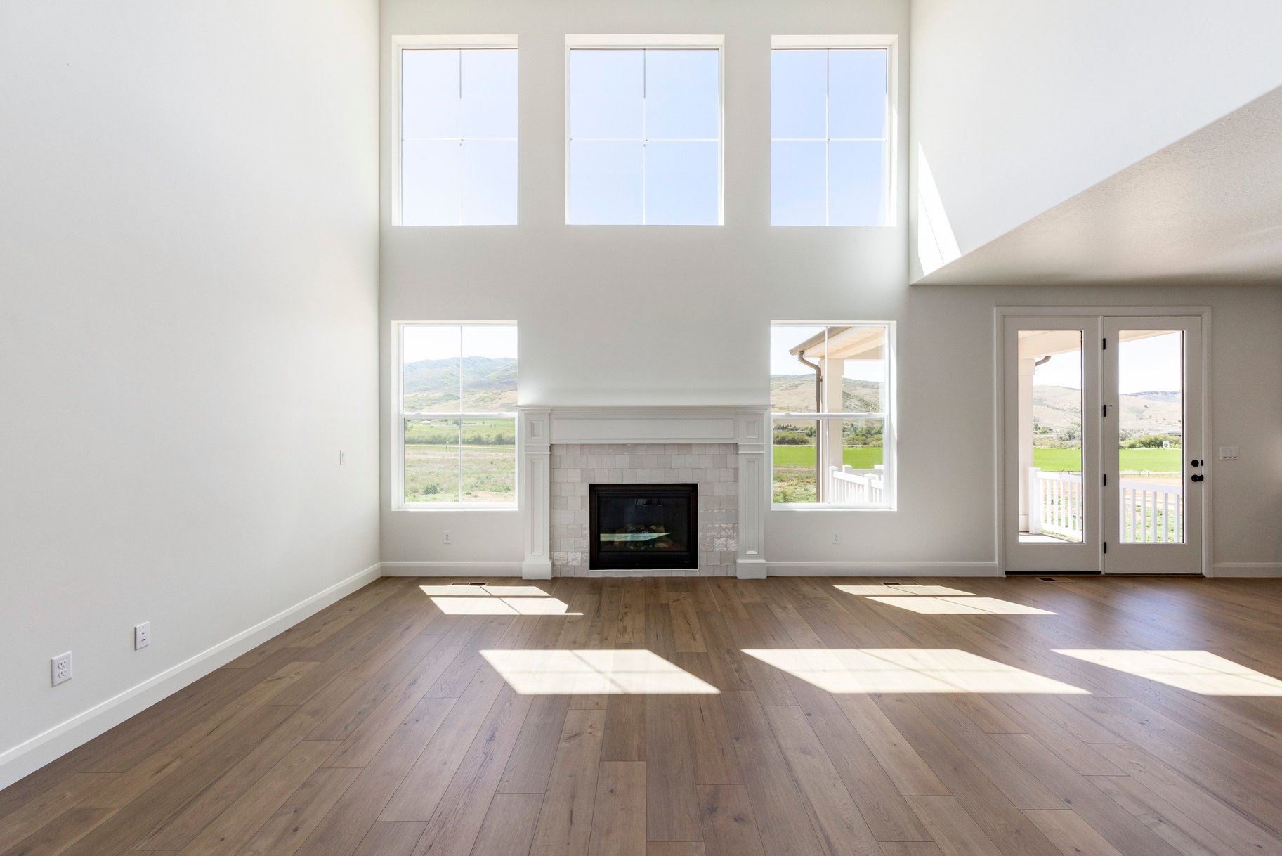  New Construction in Countryside Estates - 物件實景