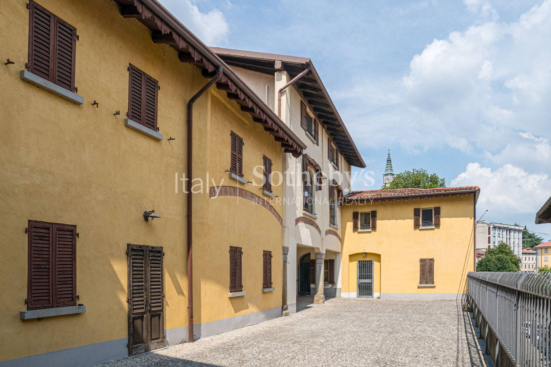  Elegant property on the riverfront - 物件實景