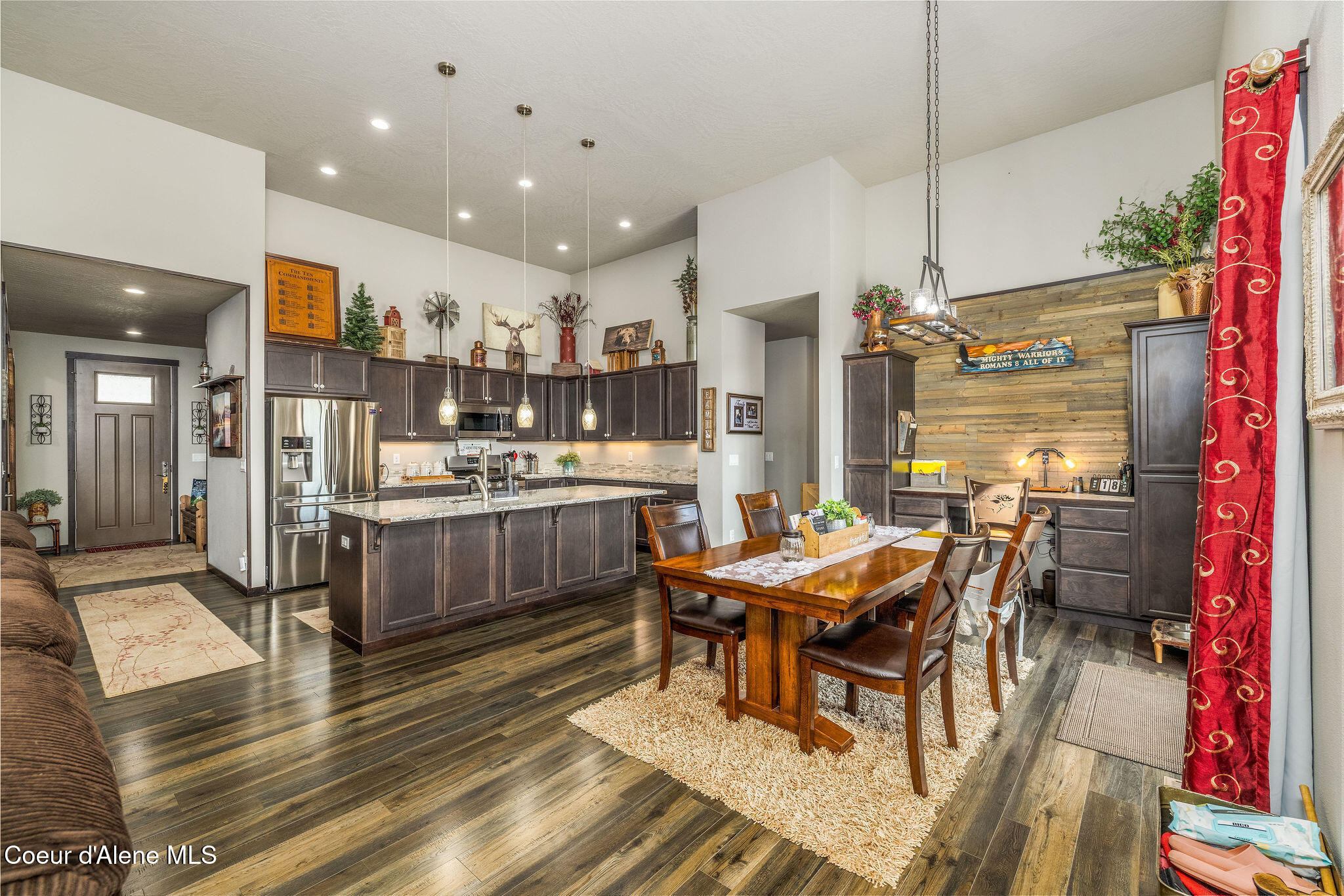 Coeur D'alene, Idaho, 83815, United States, 3 Bedrooms Bedrooms, ,1 BathroomBathrooms,Residential,For Sale,1927232