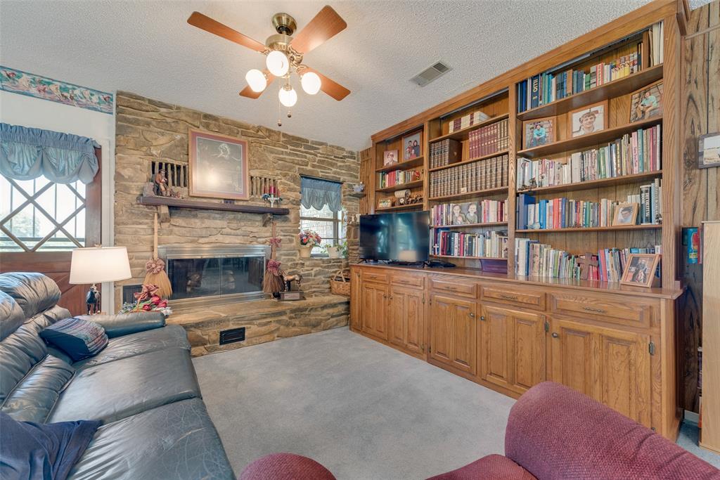 Dublin, Texas, 76446, United States, 3 Bedrooms Bedrooms, ,3 BathroomsBathrooms,Residential,For Sale,1977639