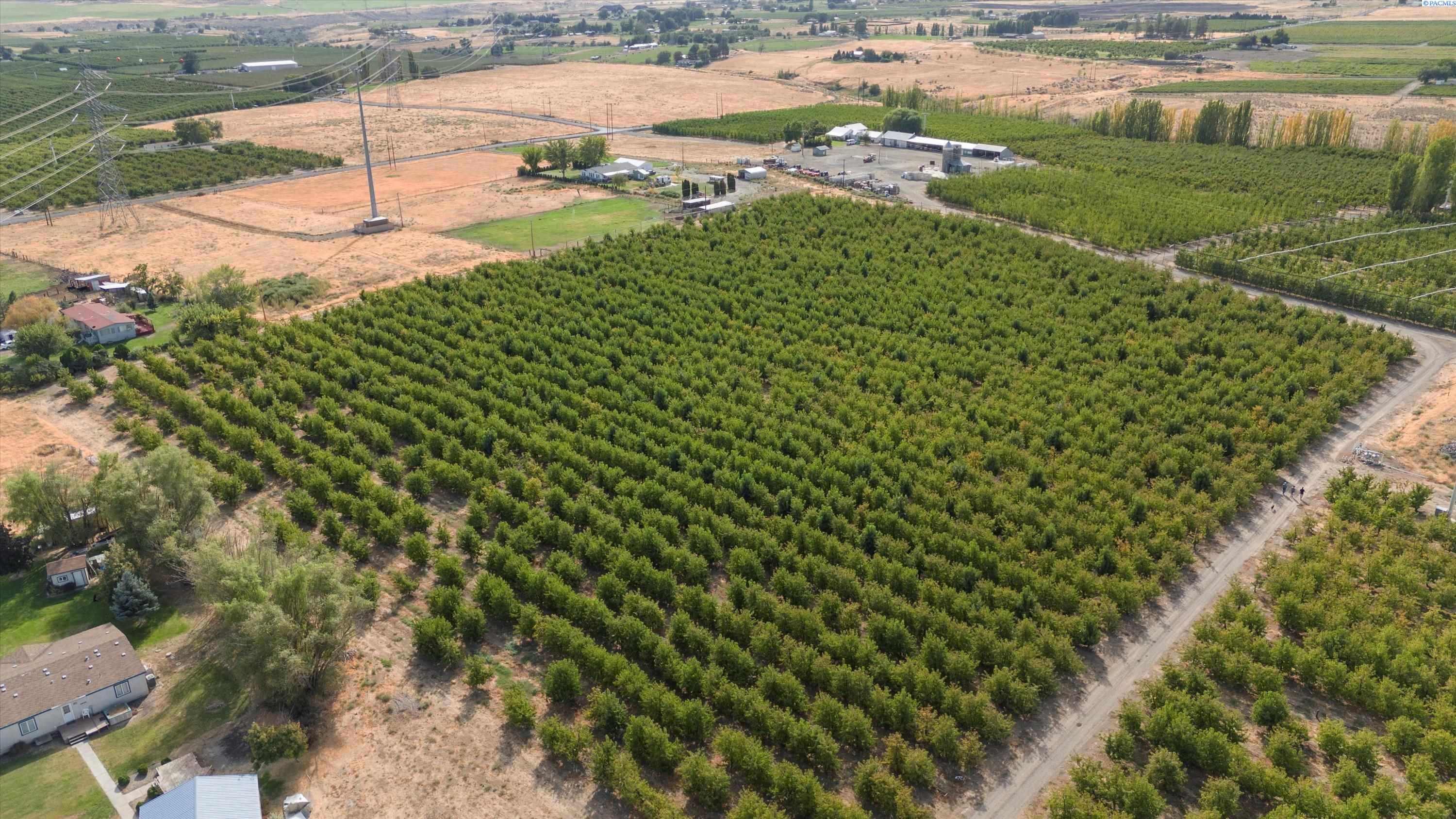 Benton City, Washington, 99320, United States, 3 Bedrooms Bedrooms, ,2 BathroomsBathrooms,Residential,For Sale,1998033