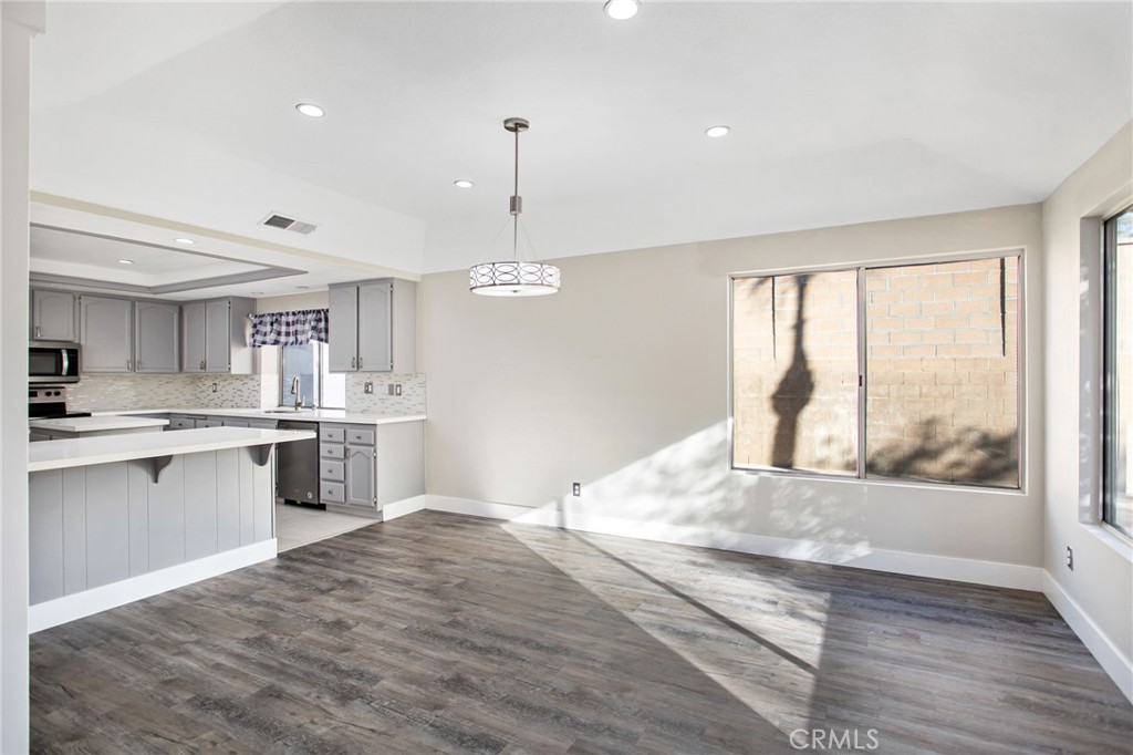 Canyon Lake, California, 92587, United States, 3 Bedrooms Bedrooms, ,2 BathroomsBathrooms,Residential,For Sale,1984479