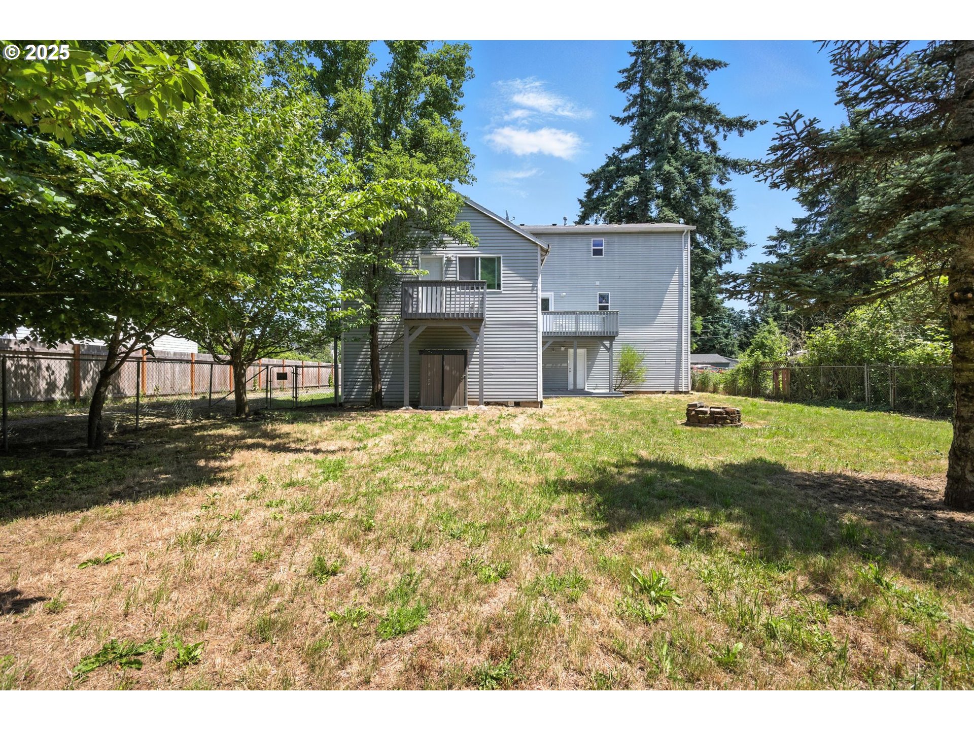 Portland, Oregon, 97266, United States, ,Residential,For Sale,1865465