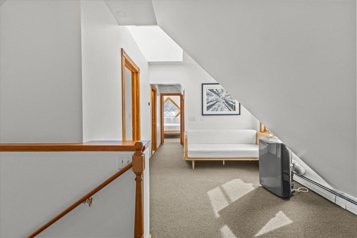 Stowe, Vermont, 05672, United States, 2 Bedrooms Bedrooms, ,1 BathroomBathrooms,Residential,For Sale,1746592