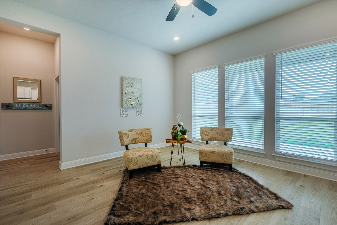 Bastrop, Texas, 78602, United States, 5 Bedrooms Bedrooms, ,4 BathroomsBathrooms,Residential,For Sale,1885305