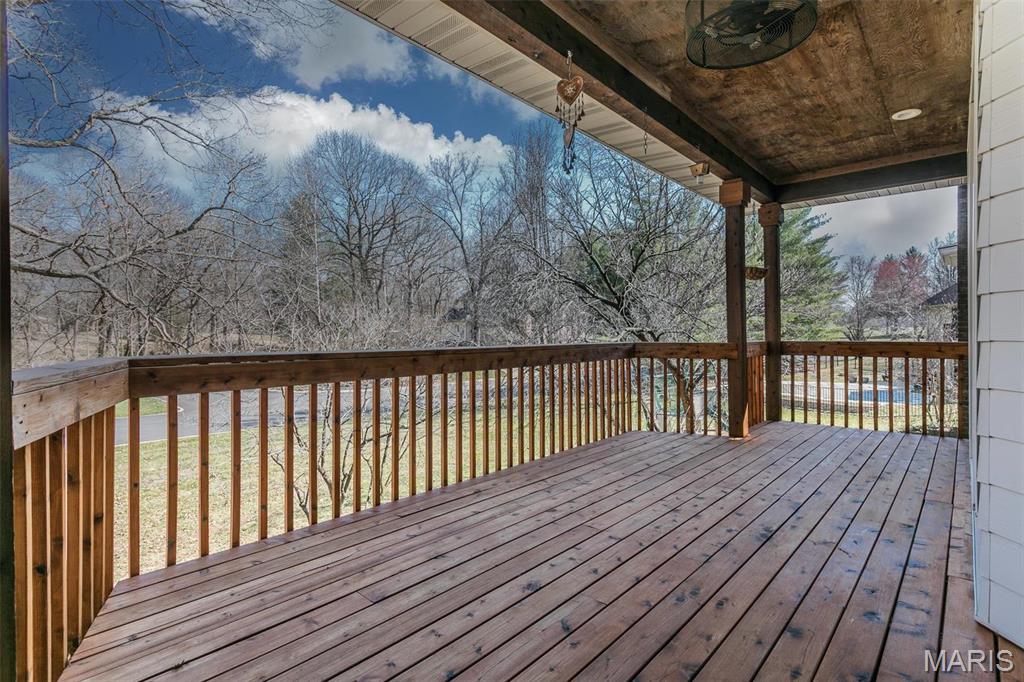 Glen Carbon, Illinois, 62034, United States, 3 Bedrooms Bedrooms, ,4 BathroomsBathrooms,Residential,For Sale,1840876