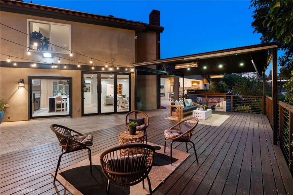 Yorba Linda, California, 92886, United States, 5 Bedrooms Bedrooms, ,6 BathroomsBathrooms,Residential,For Sale,1891782