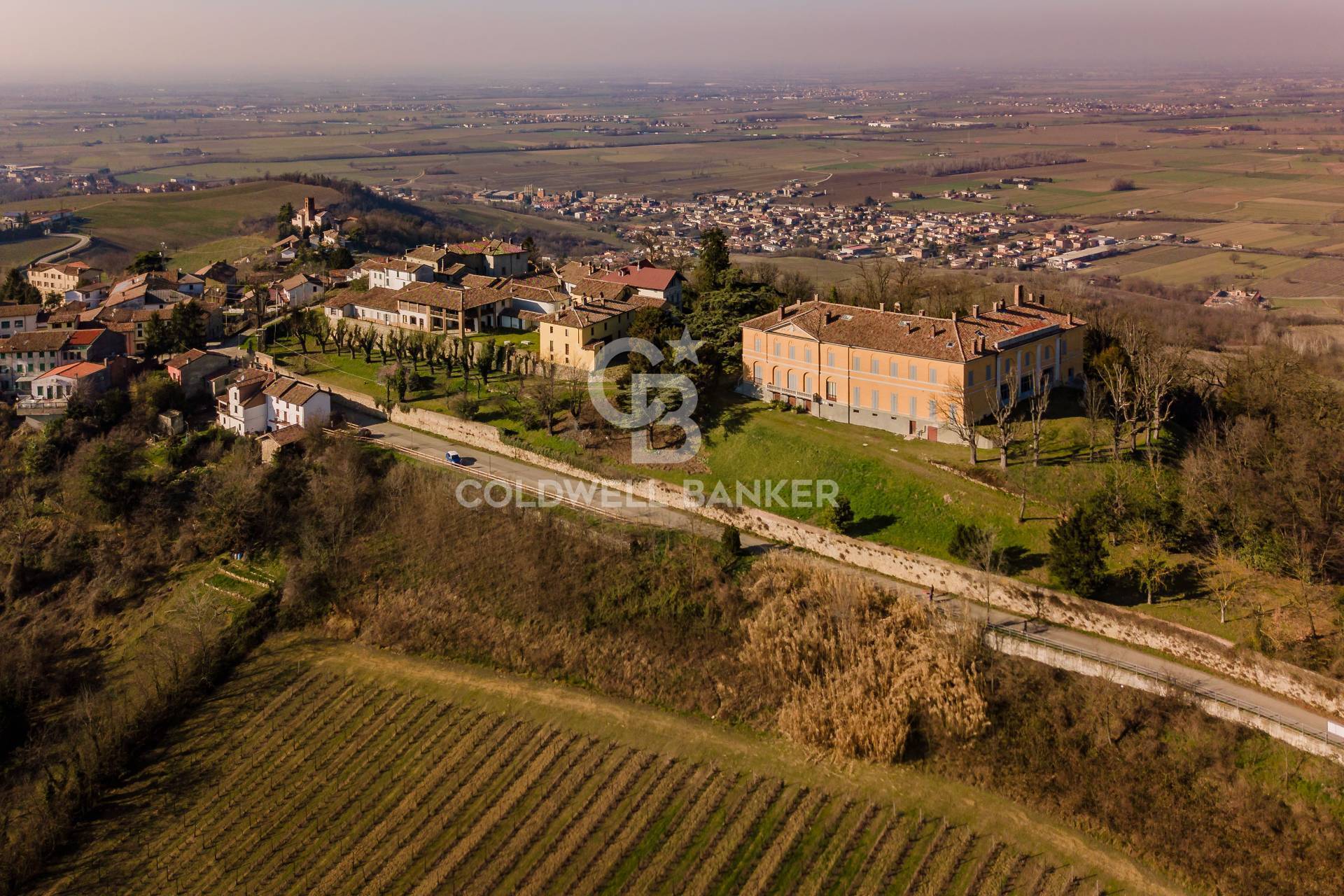 Santa Giuletta, Pavia, 27046, IT, 24 Bedrooms Bedrooms, ,32 BathroomsBathrooms,Residential,For Sale,1927281