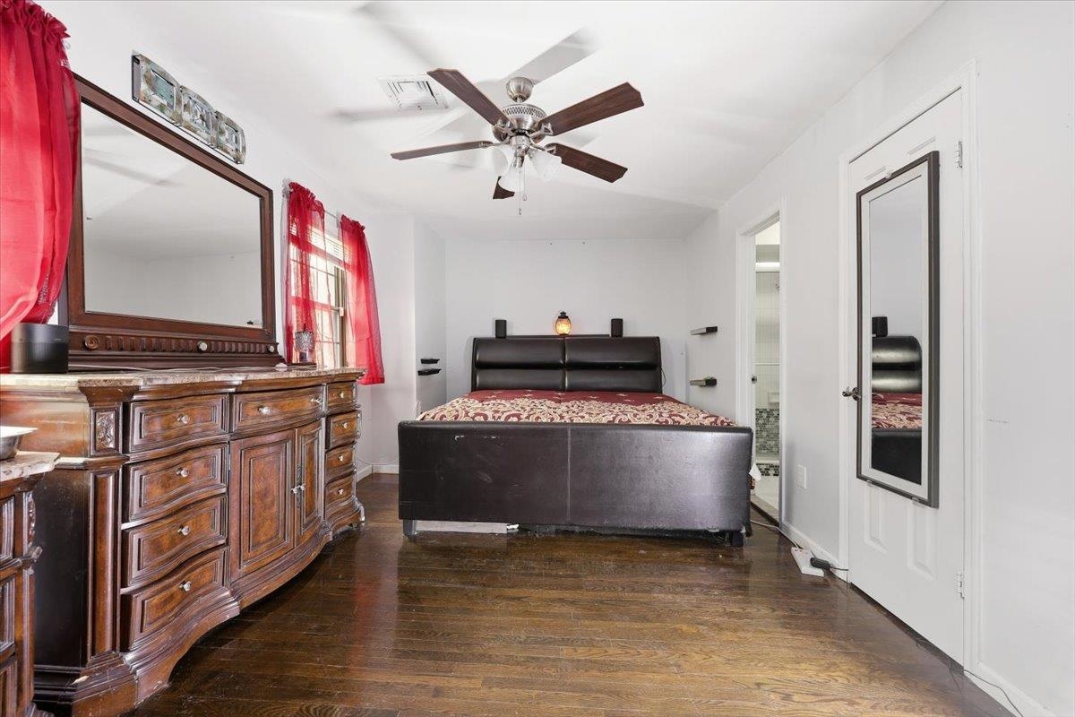 North Bergen, New Jersey, 07047, United States, 3 Bedrooms Bedrooms, ,3 BathroomsBathrooms,Residential,For Sale,1987703