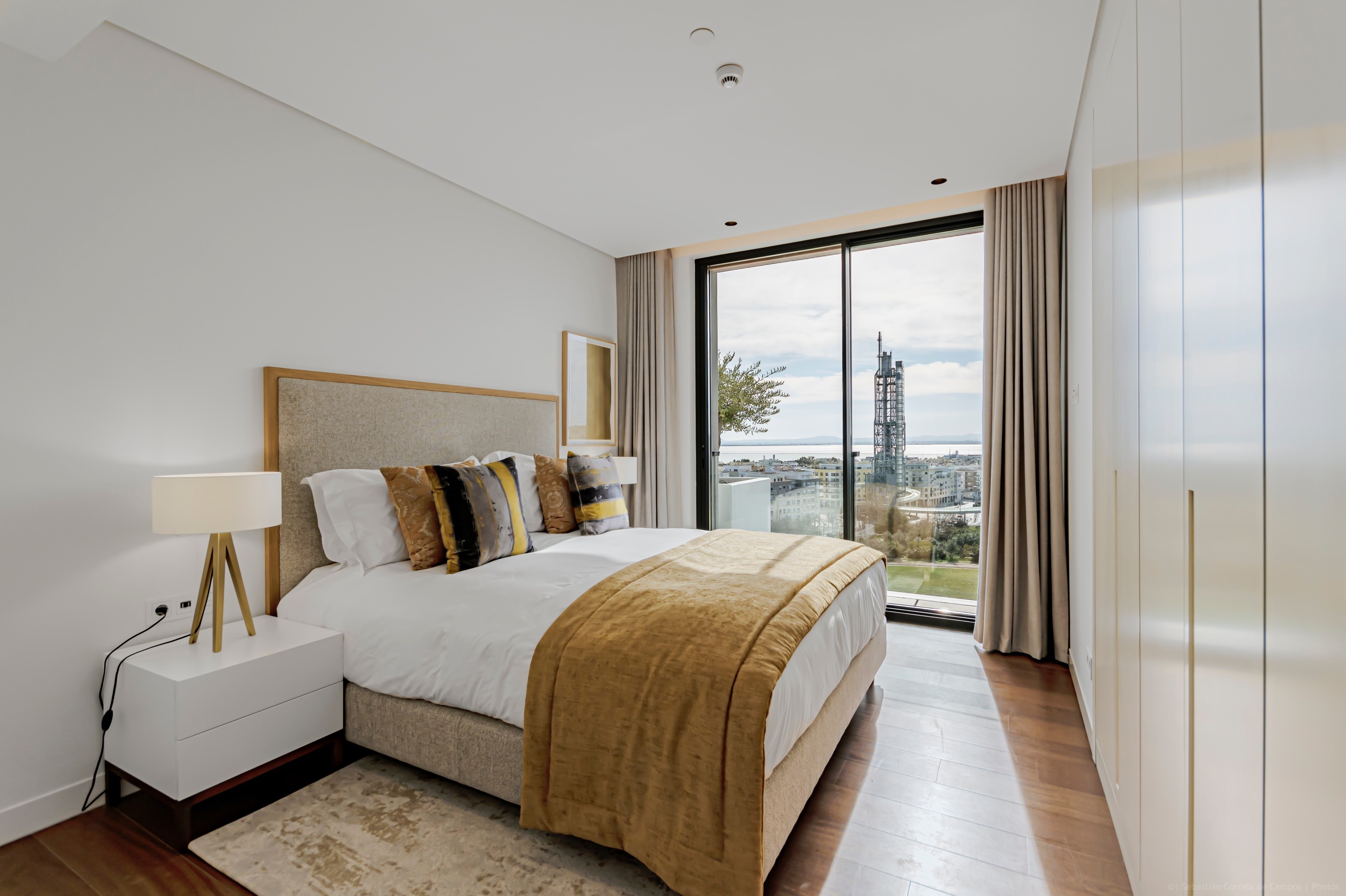 Lisboa, Lisbon, 1990-221, PT, 4 Bedrooms Bedrooms, ,5 BathroomsBathrooms,Residential,For Sale,1700081