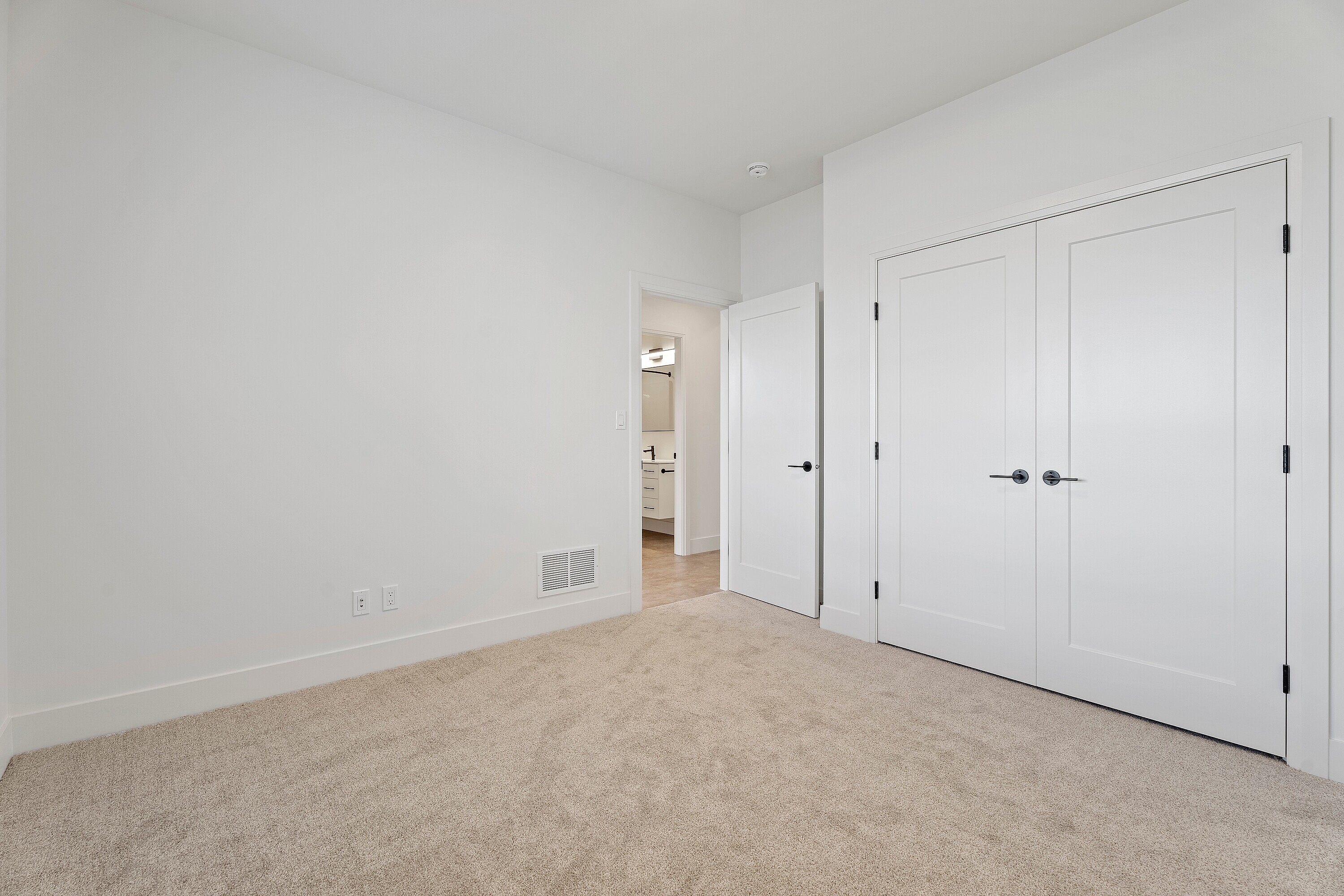  Luxury View Townhomes - 物件實景