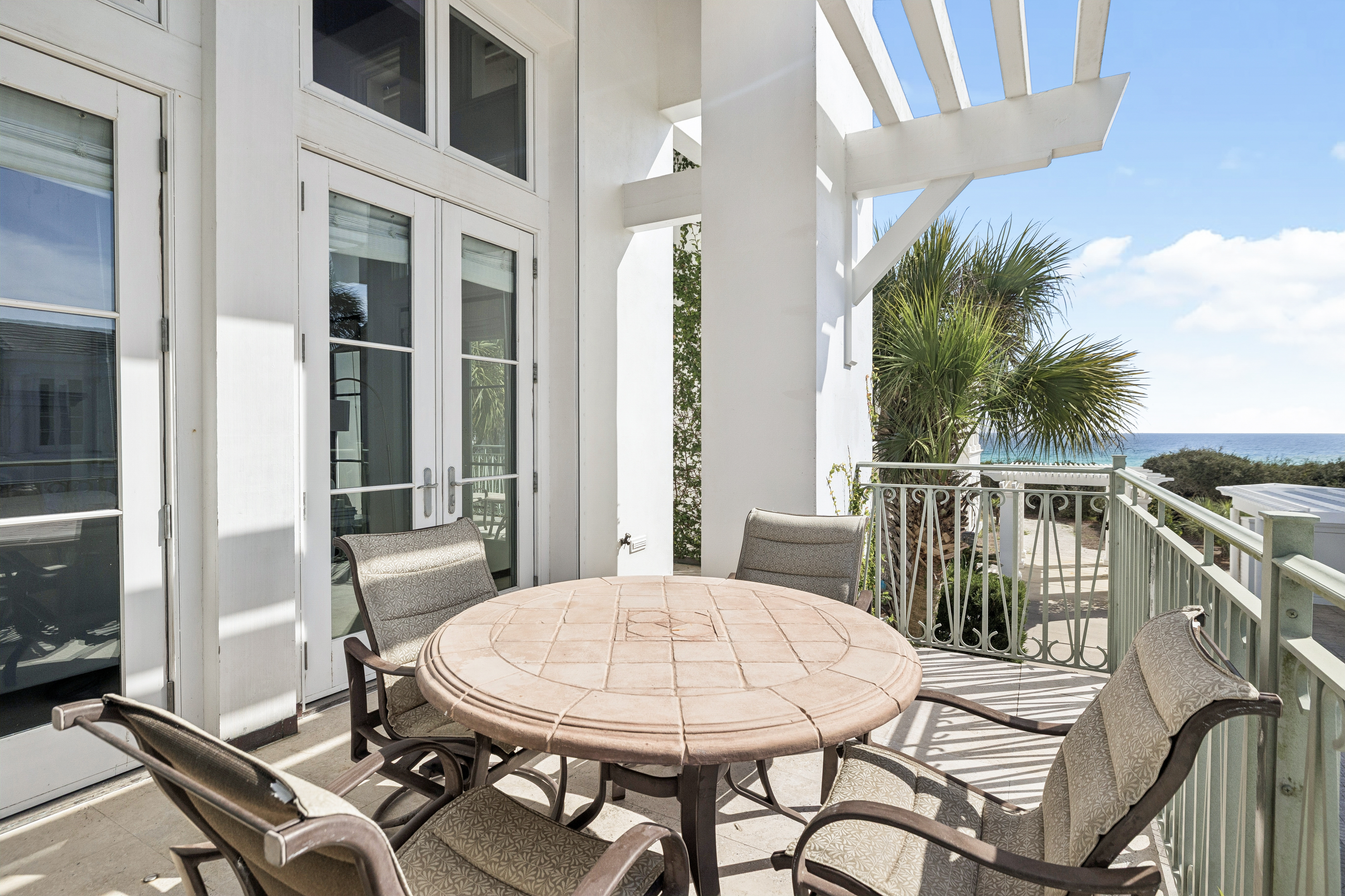  Elegant Home With Gulf Views One Row From The Beach - 物件實景