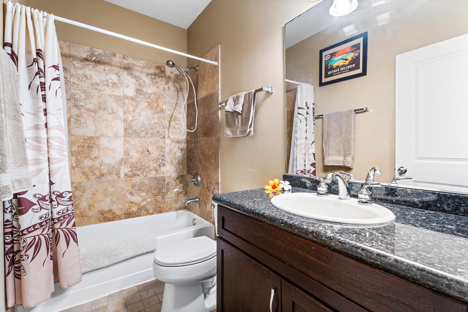 Kailua-Kona, Hawaii, 96740, United States, 2 Bedrooms Bedrooms, ,2 BathroomsBathrooms,Residential,For Sale,1896960
