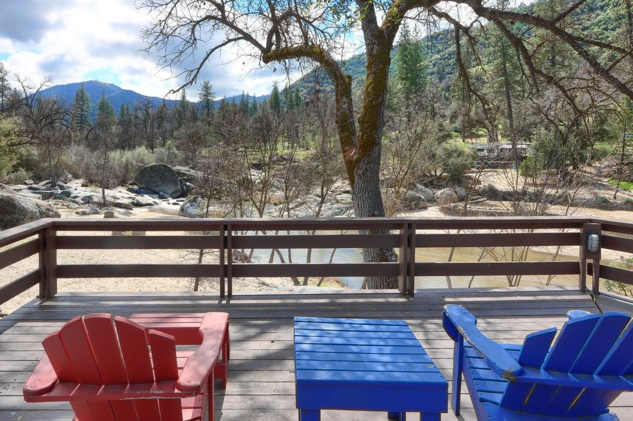 Ahwahnee, California, 93601, United States, 3 Bedrooms Bedrooms, ,2 BathroomsBathrooms,Residential,For Sale,1763270