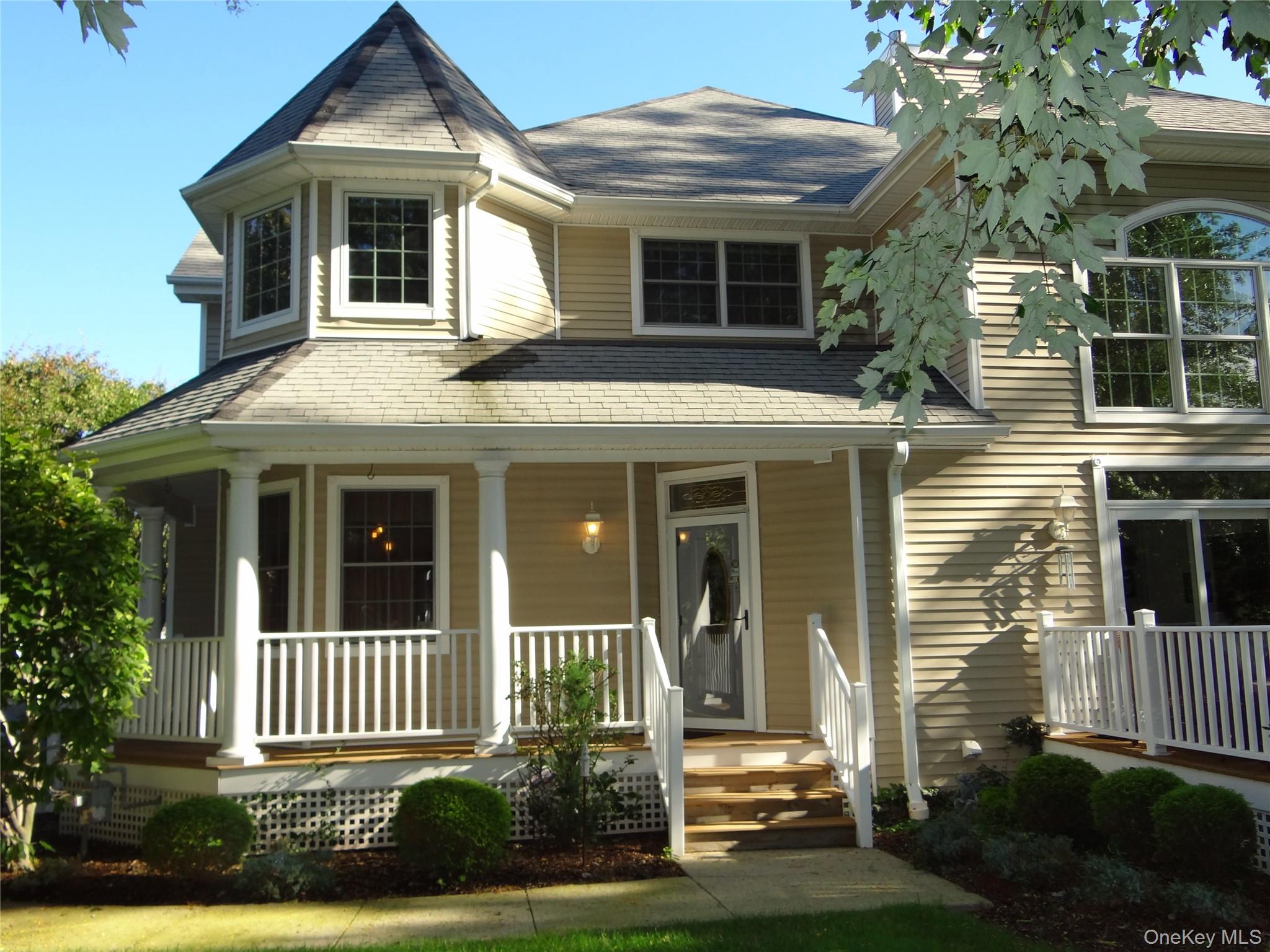 Blair Rd, East Setauket, NY 11733