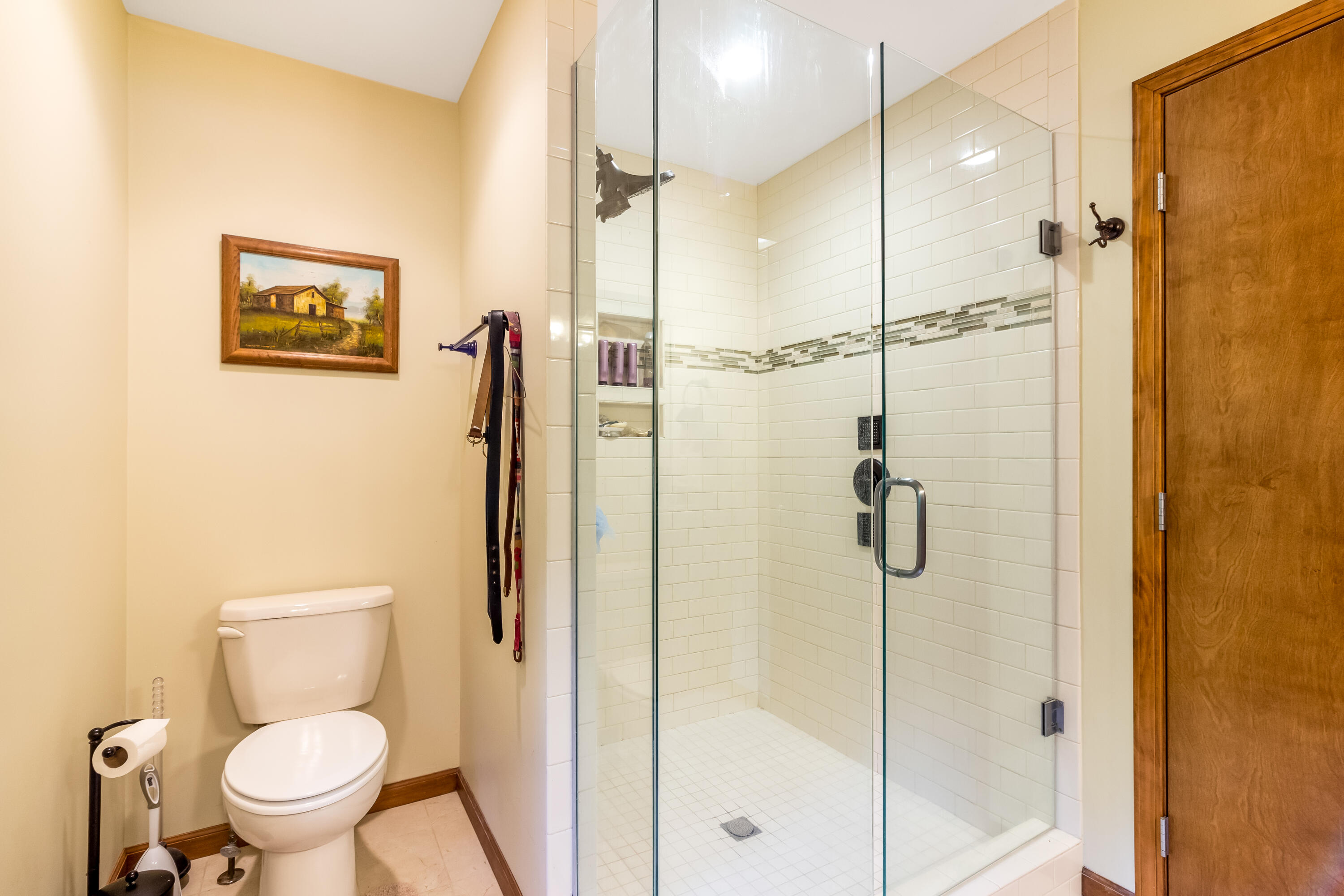 Fennville, Michigan, 49408, United States, 3 Bedrooms Bedrooms, ,3 BathroomsBathrooms,Residential,For Sale,1974475