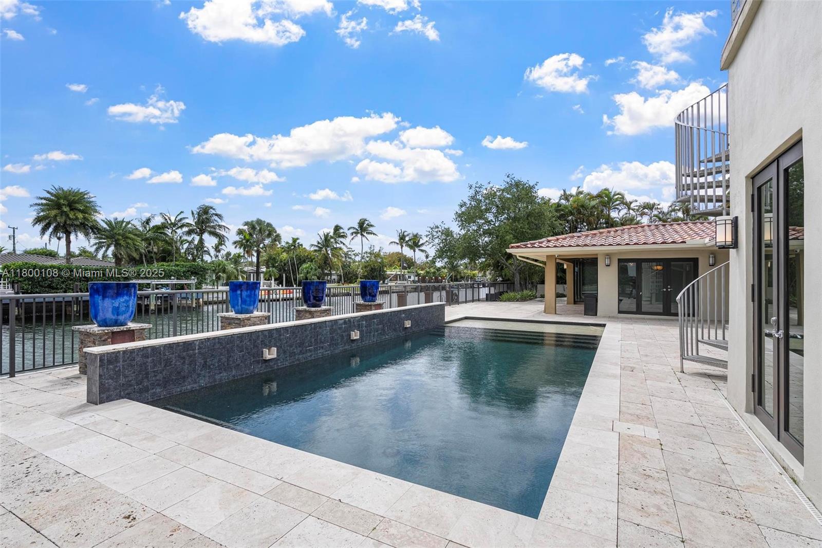 North Miami, Florida, 33181, United States, 5 Bedrooms Bedrooms, ,5 BathroomsBathrooms,Residential,For Sale,1804760