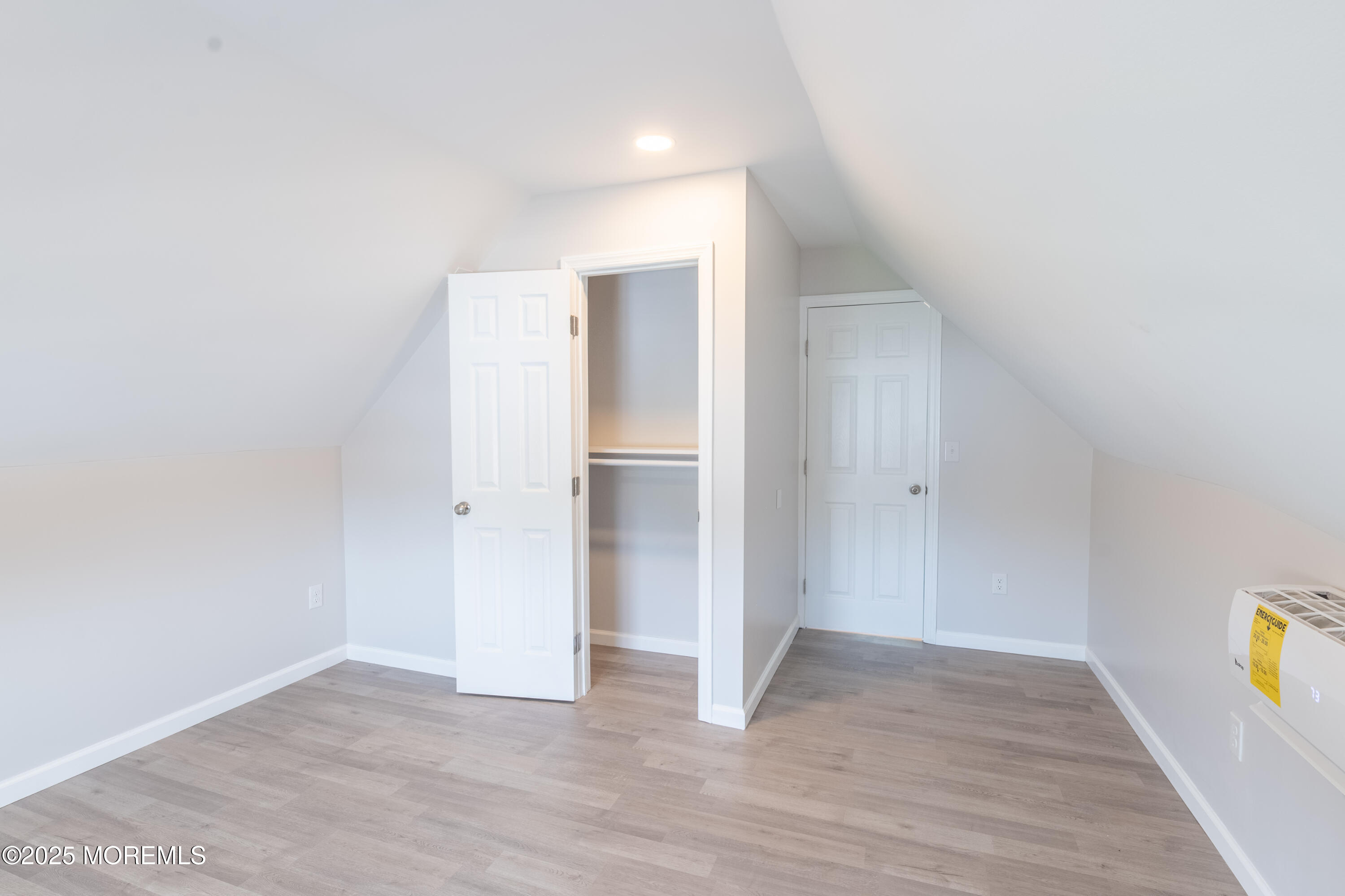 Englishtown, New Jersey, 07726, United States, 6 Bedrooms Bedrooms, ,4 BathroomsBathrooms,Residential,For Sale,1908199