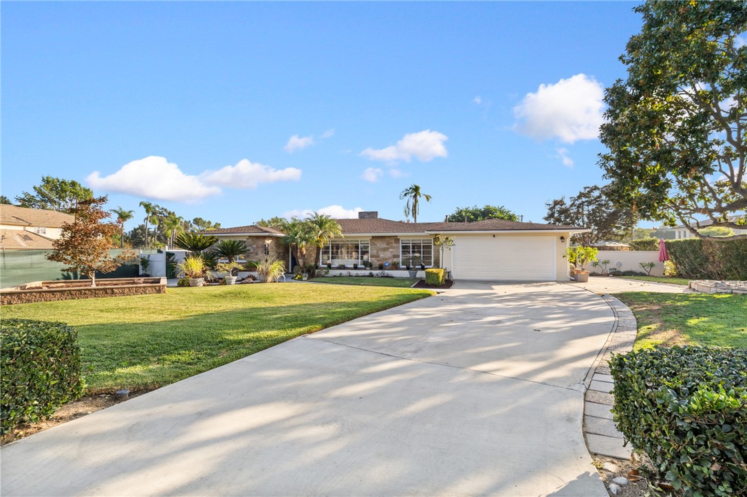 Arcadia, California, 91007, United States, 3 Bedrooms Bedrooms, ,2 BathroomsBathrooms,Residential,For Sale,1989649