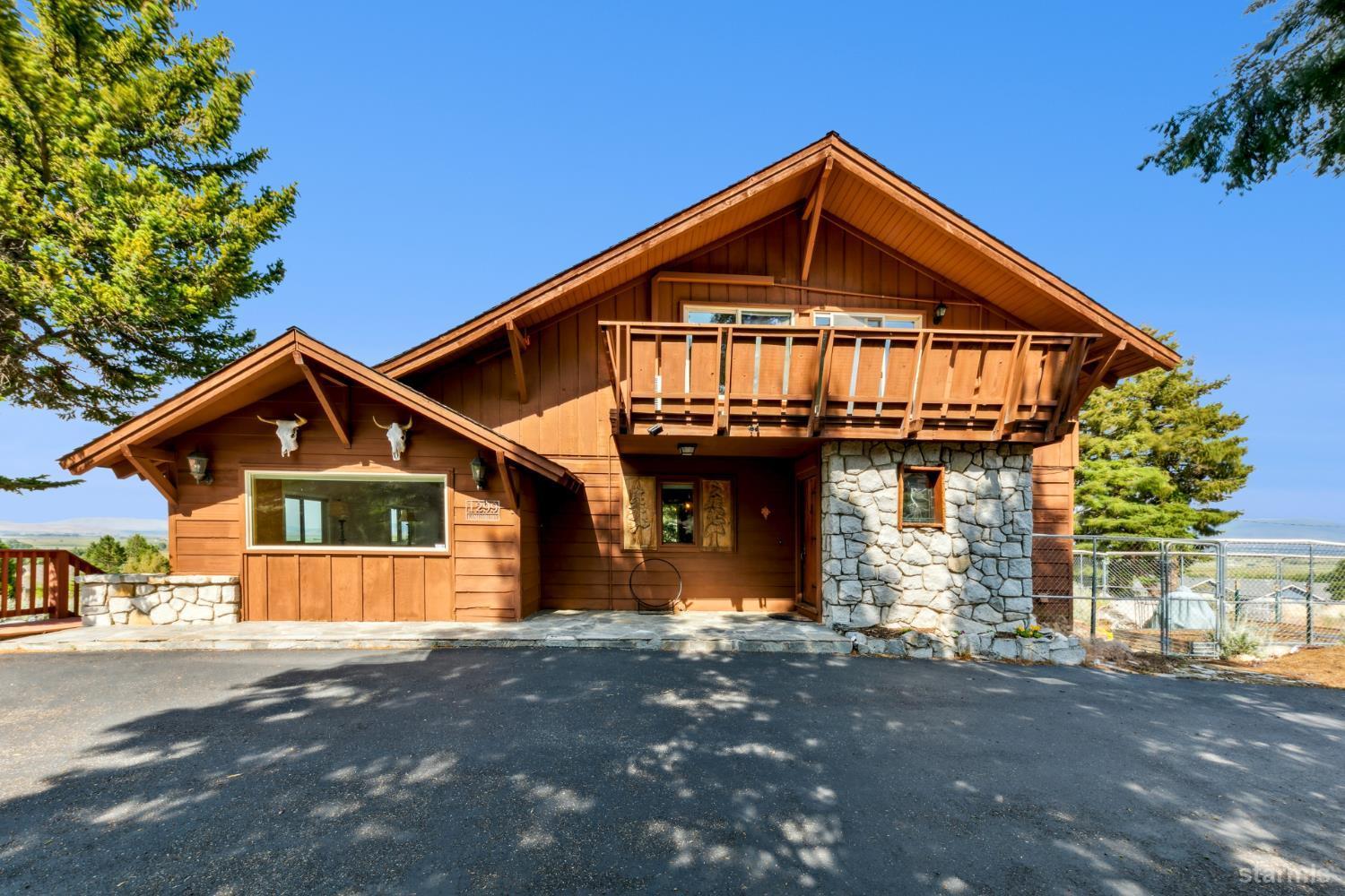 Gardnerville, Nevada, 89460, United States, 3 Bedrooms Bedrooms, ,3 BathroomsBathrooms,Residential,For Sale,1849799
