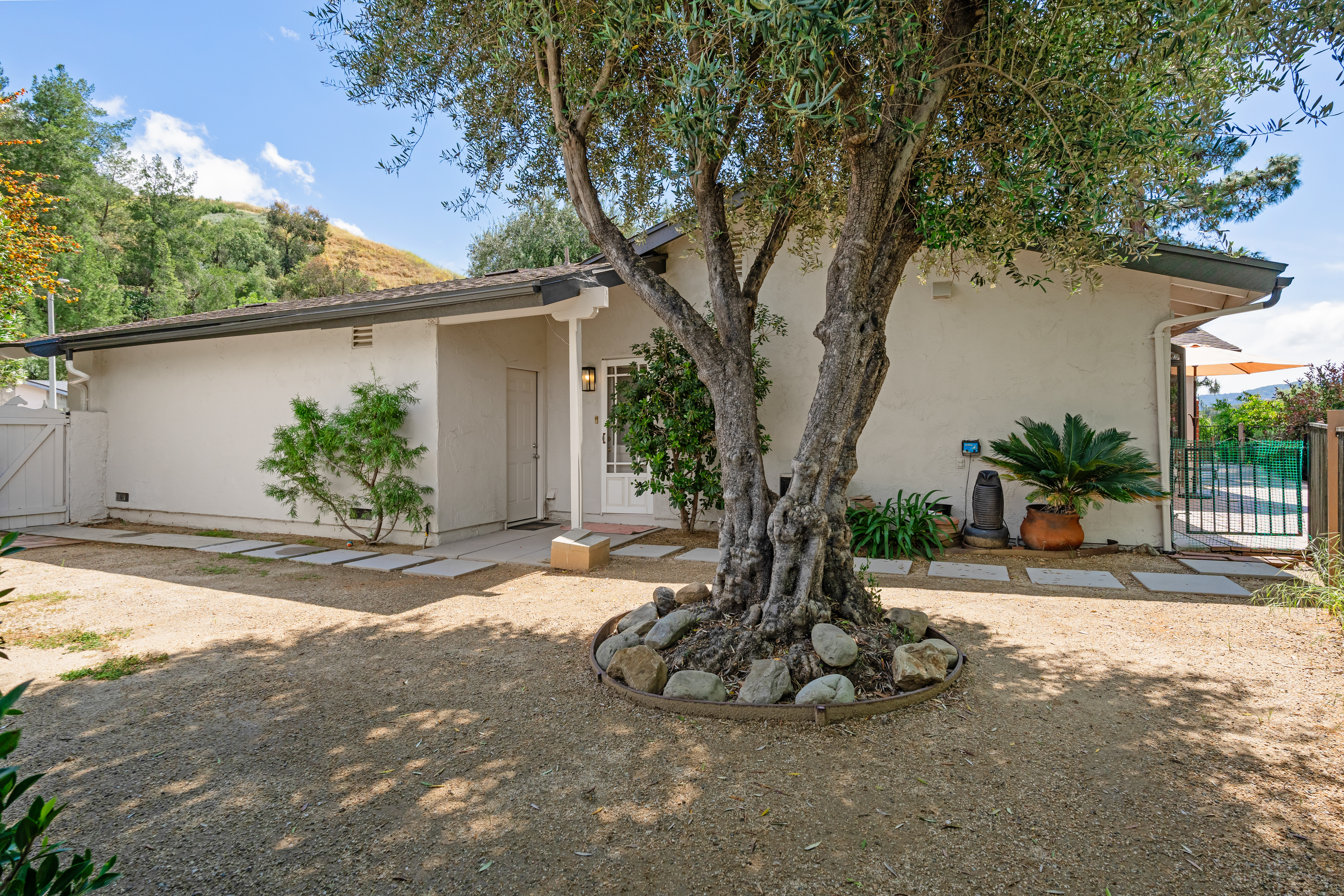  3907 United Road, Agoura Hills, CA 91301 - 物件實景