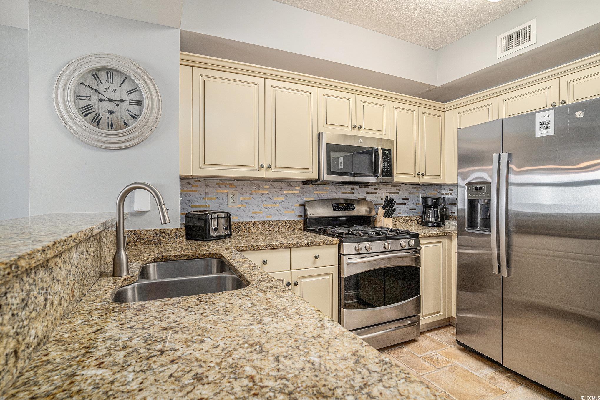 North Myrtle Beach, South Carolina, 29582, United States, 3 Bedrooms Bedrooms, ,3 BathroomsBathrooms,Residential,For Sale,1899965