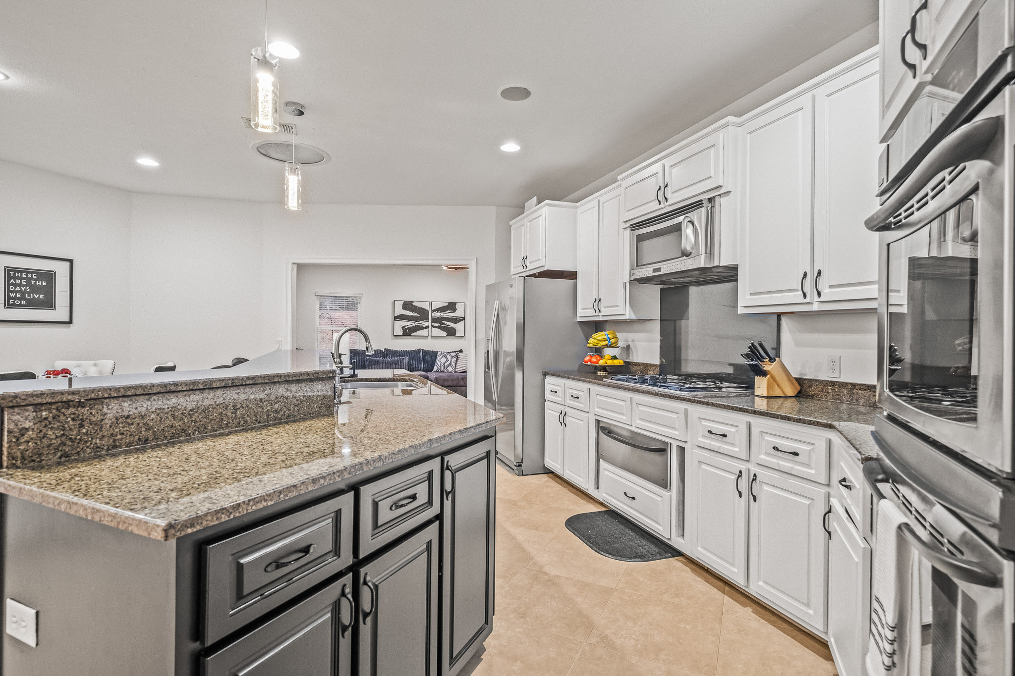 Pace, Florida, 32571, United States, 3 Bedrooms Bedrooms, ,4 BathroomsBathrooms,Residential,For Sale,1878434