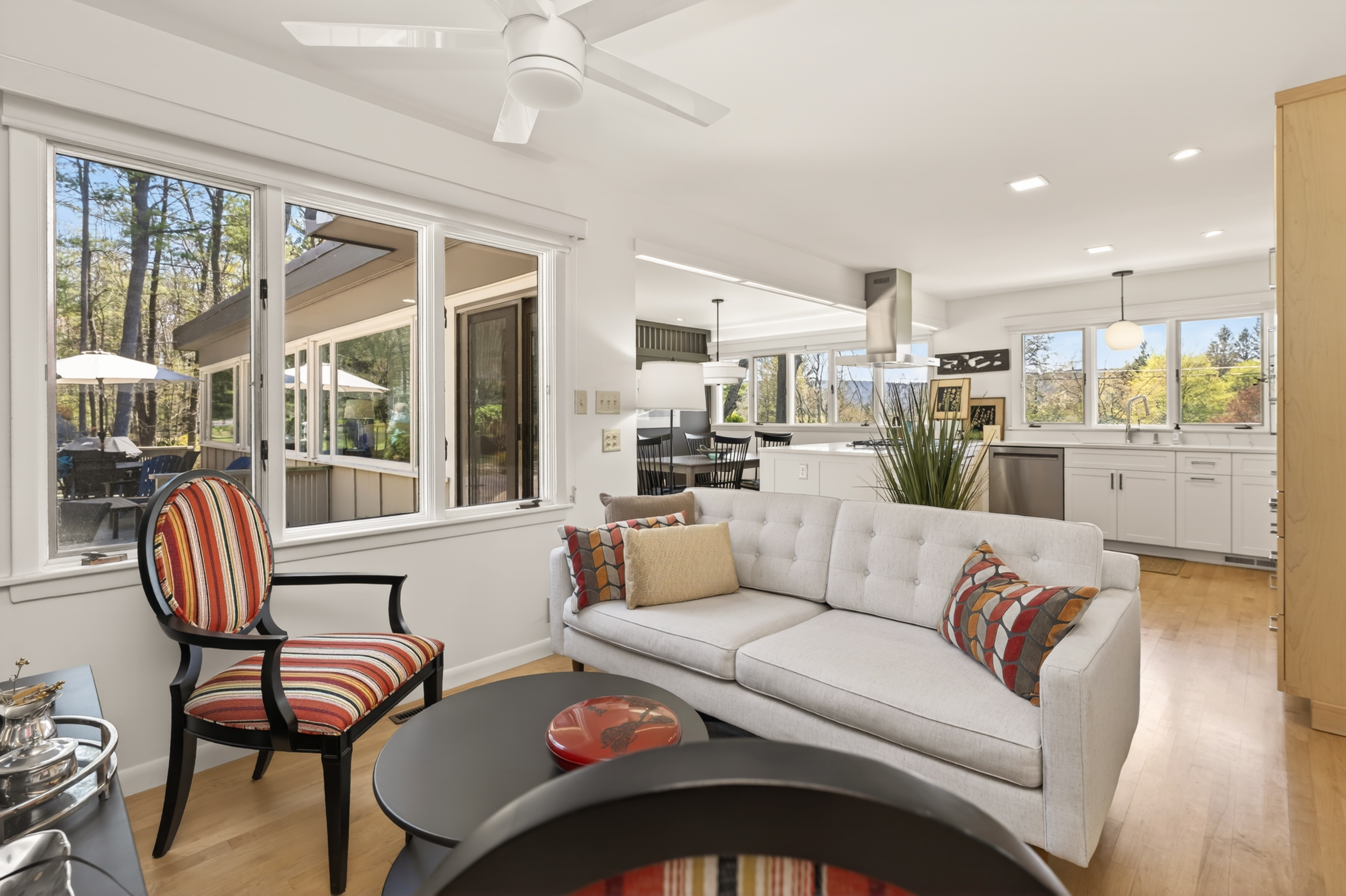  Meticulously Re-Imagined Mid Century Modern - 物件實景